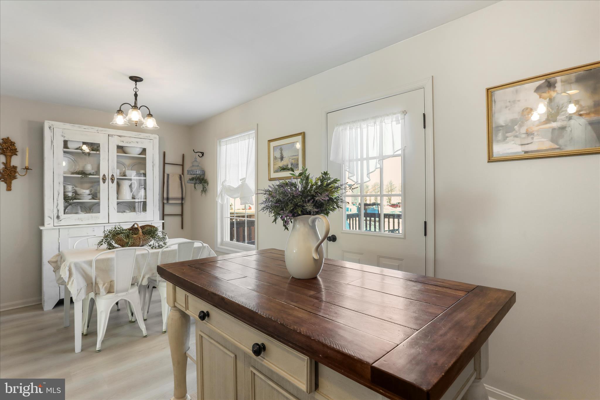 MILLS FARM - Residential