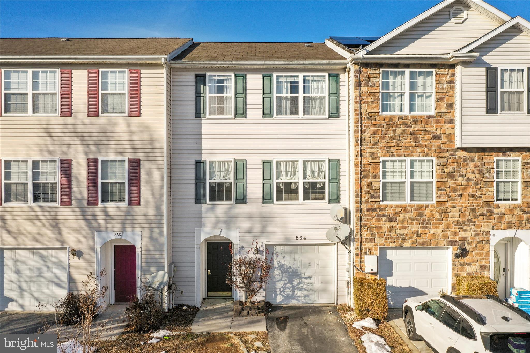 MILLS FARM - Residential