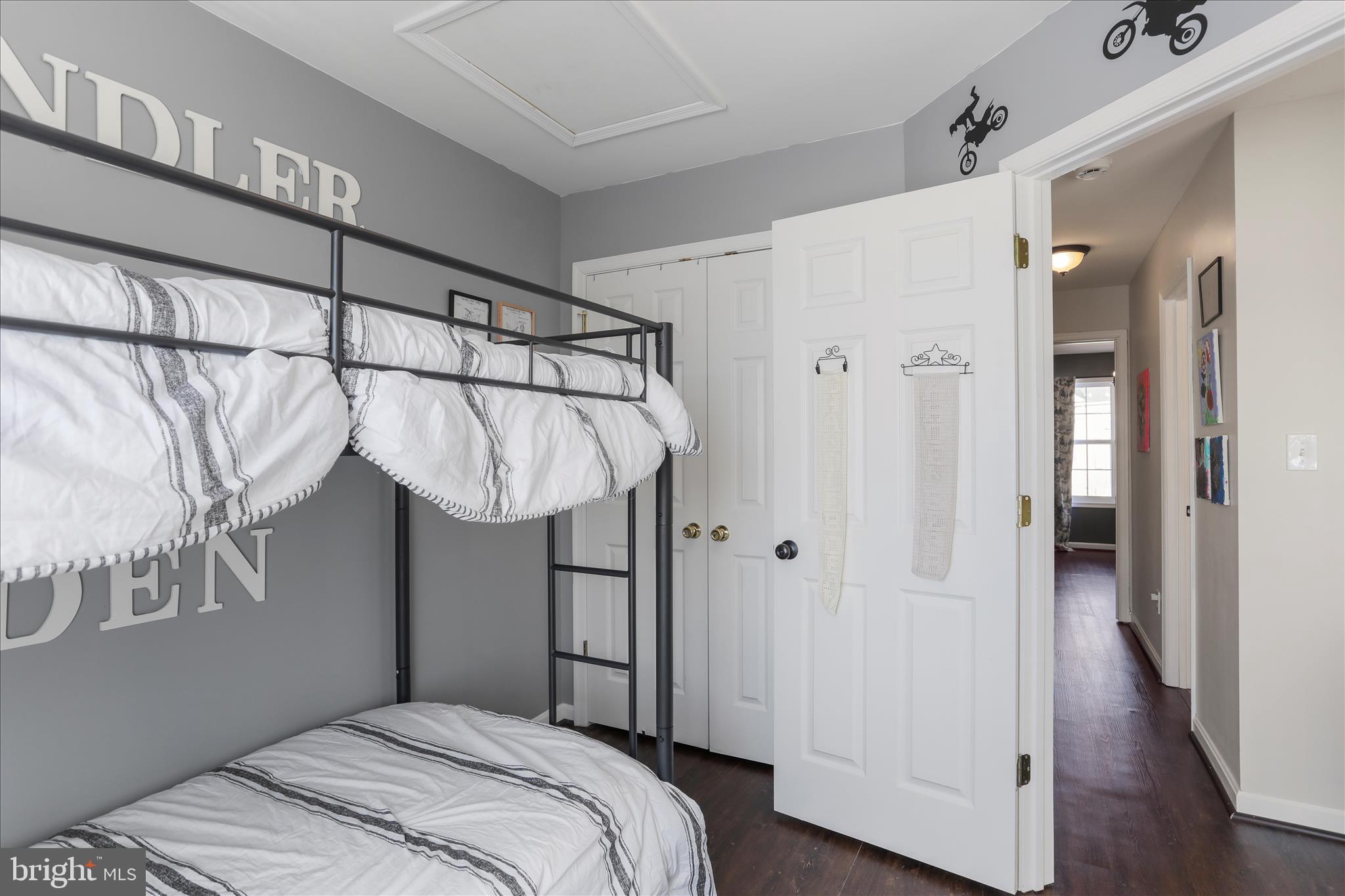 MILLS FARM - Residential