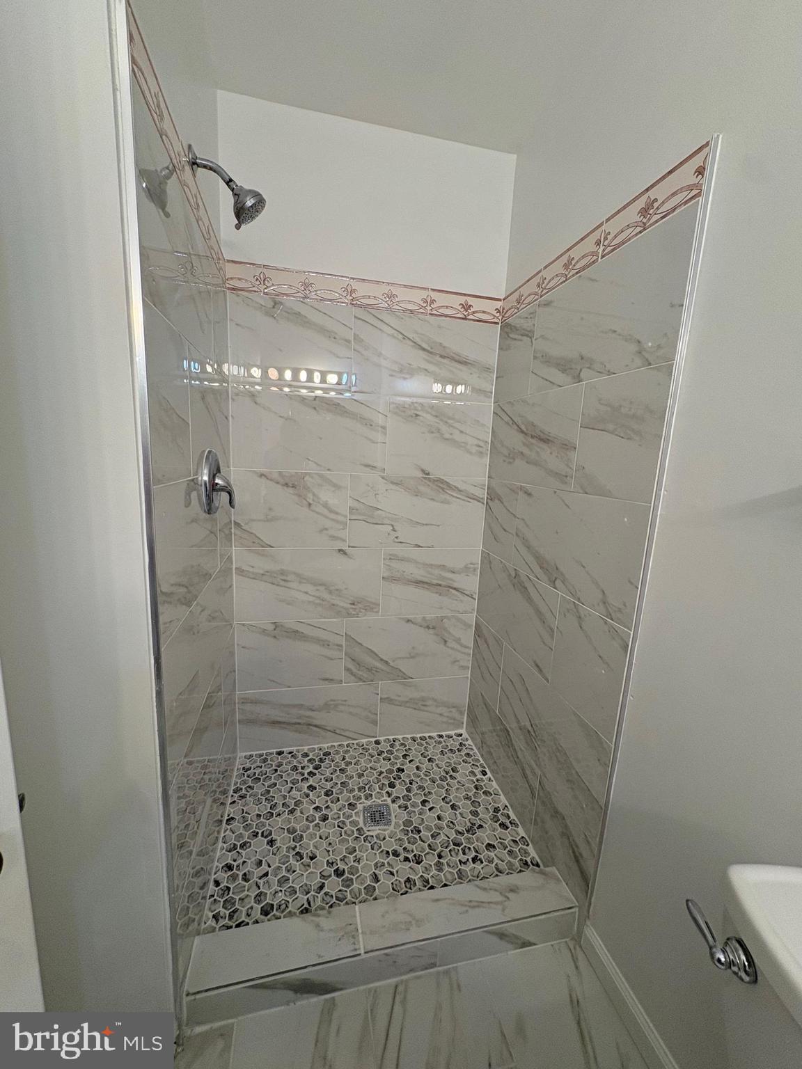 MONTCLAIR - Residential