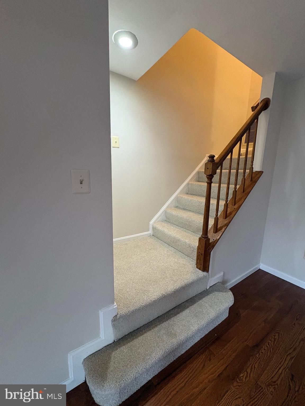 MONTCLAIR - Residential