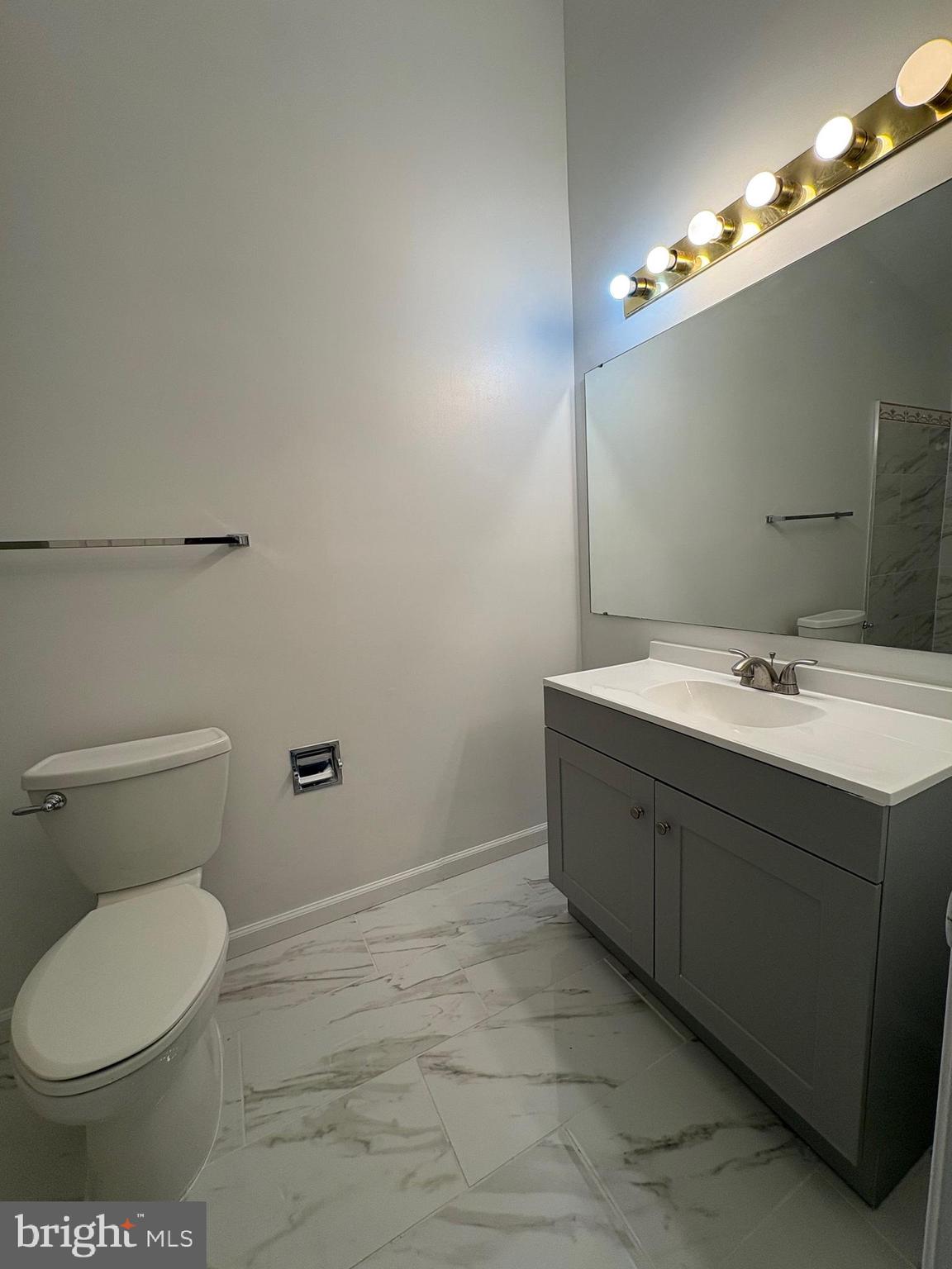 MONTCLAIR - Residential