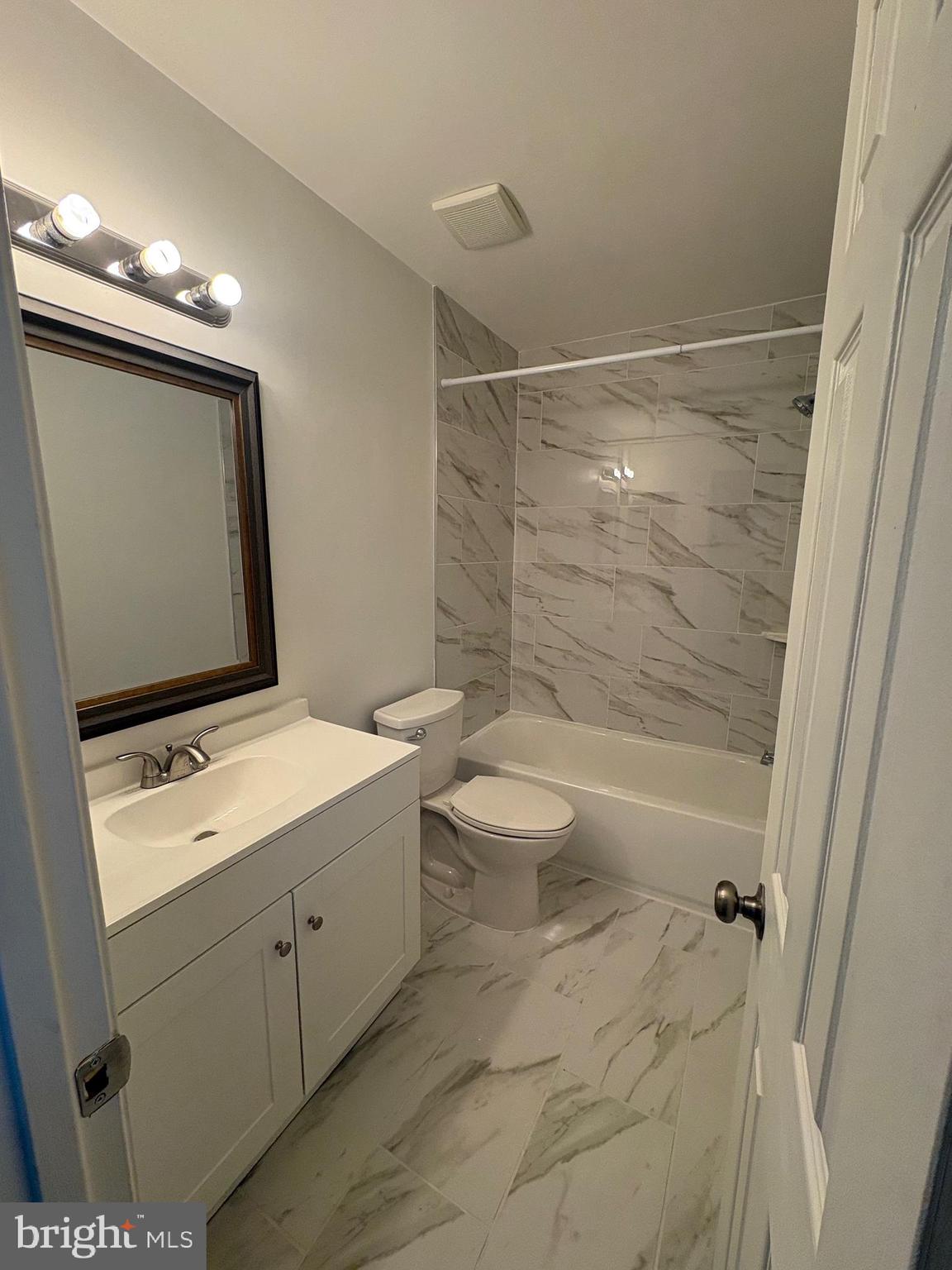 MONTCLAIR - Residential