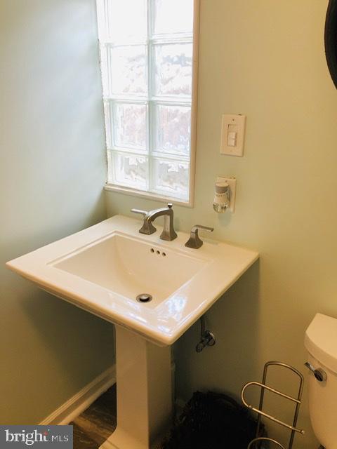 HAWTHORNE - Residential Lease