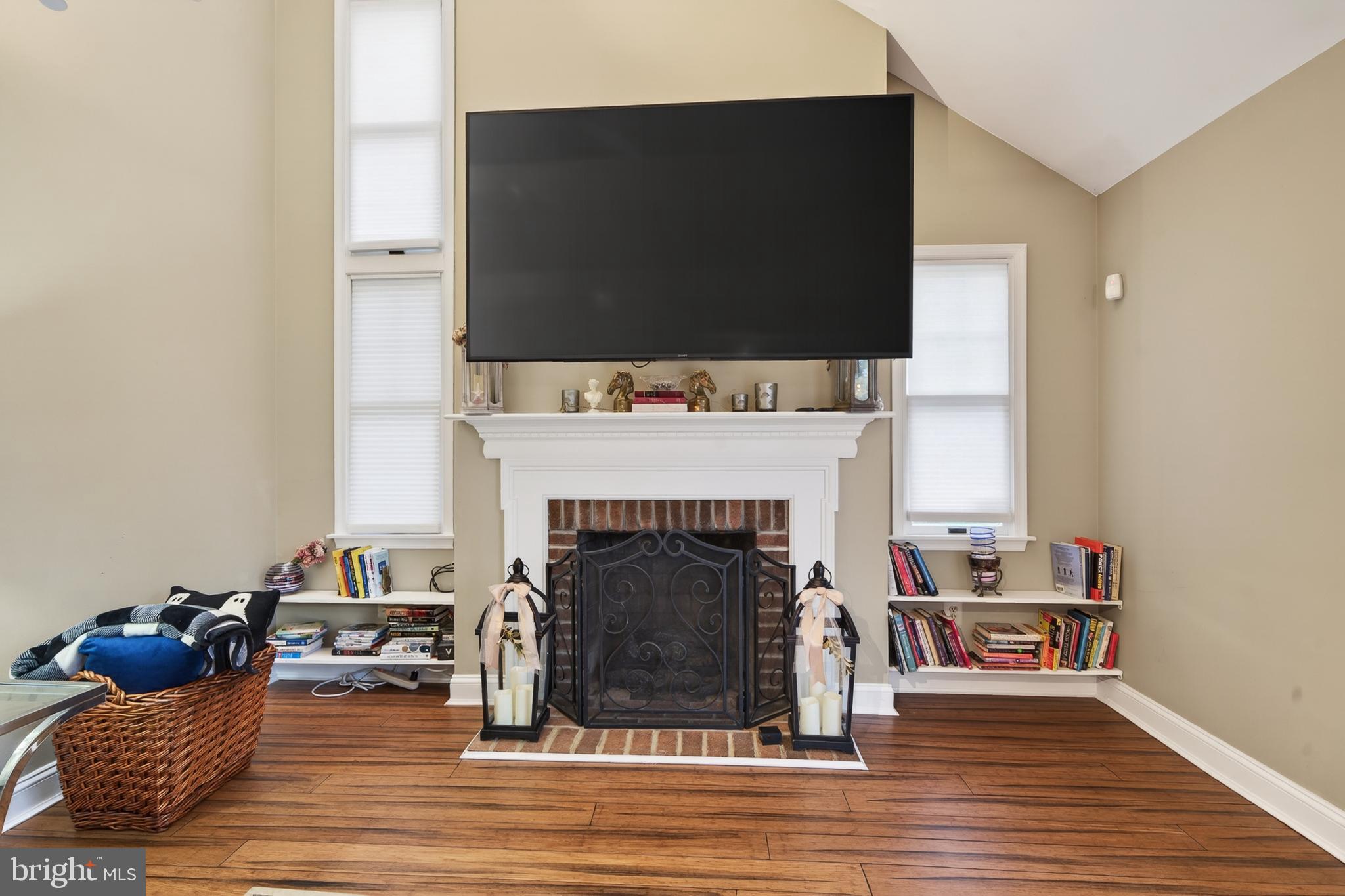 THE WOODLANDS - Residential