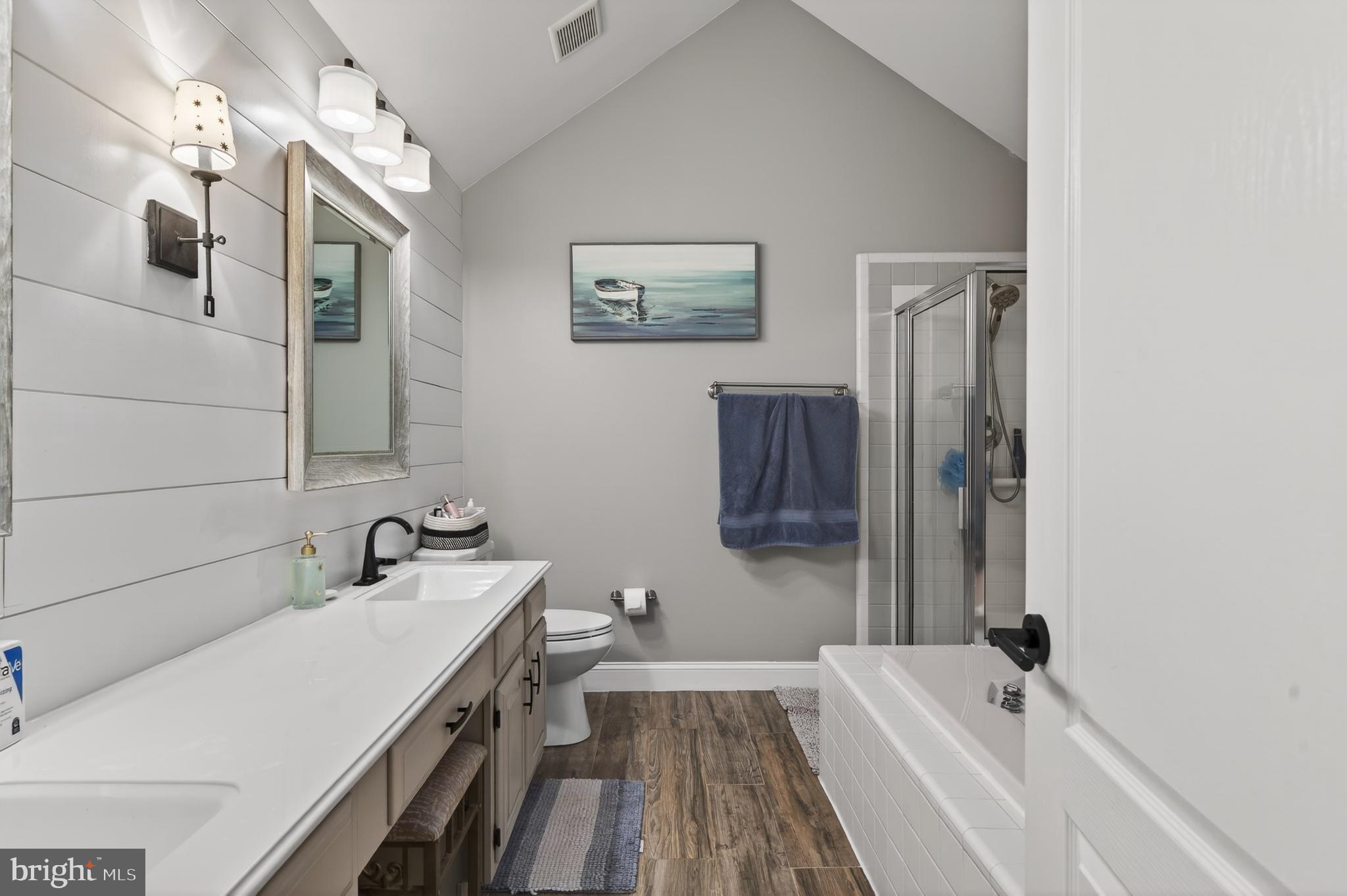 THE WOODLANDS - Residential