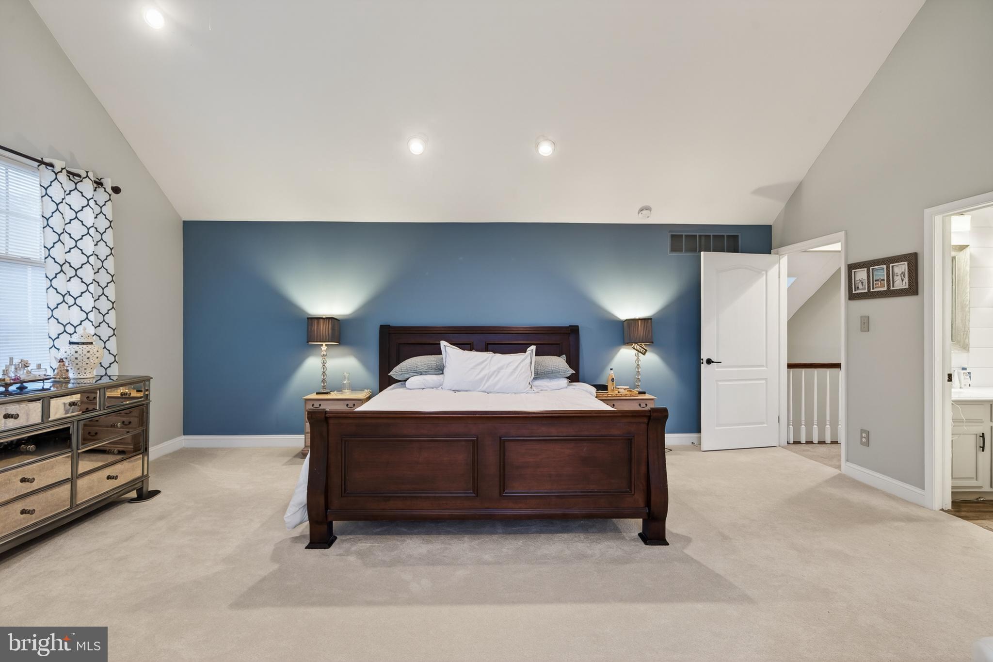 THE WOODLANDS - Residential