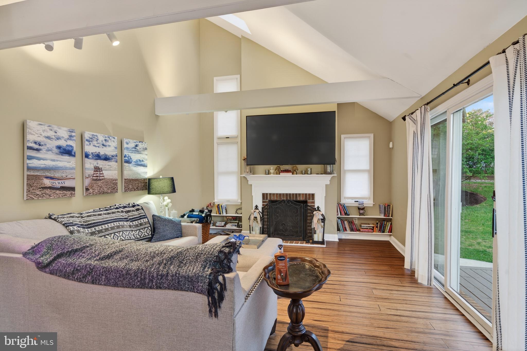 THE WOODLANDS - Residential