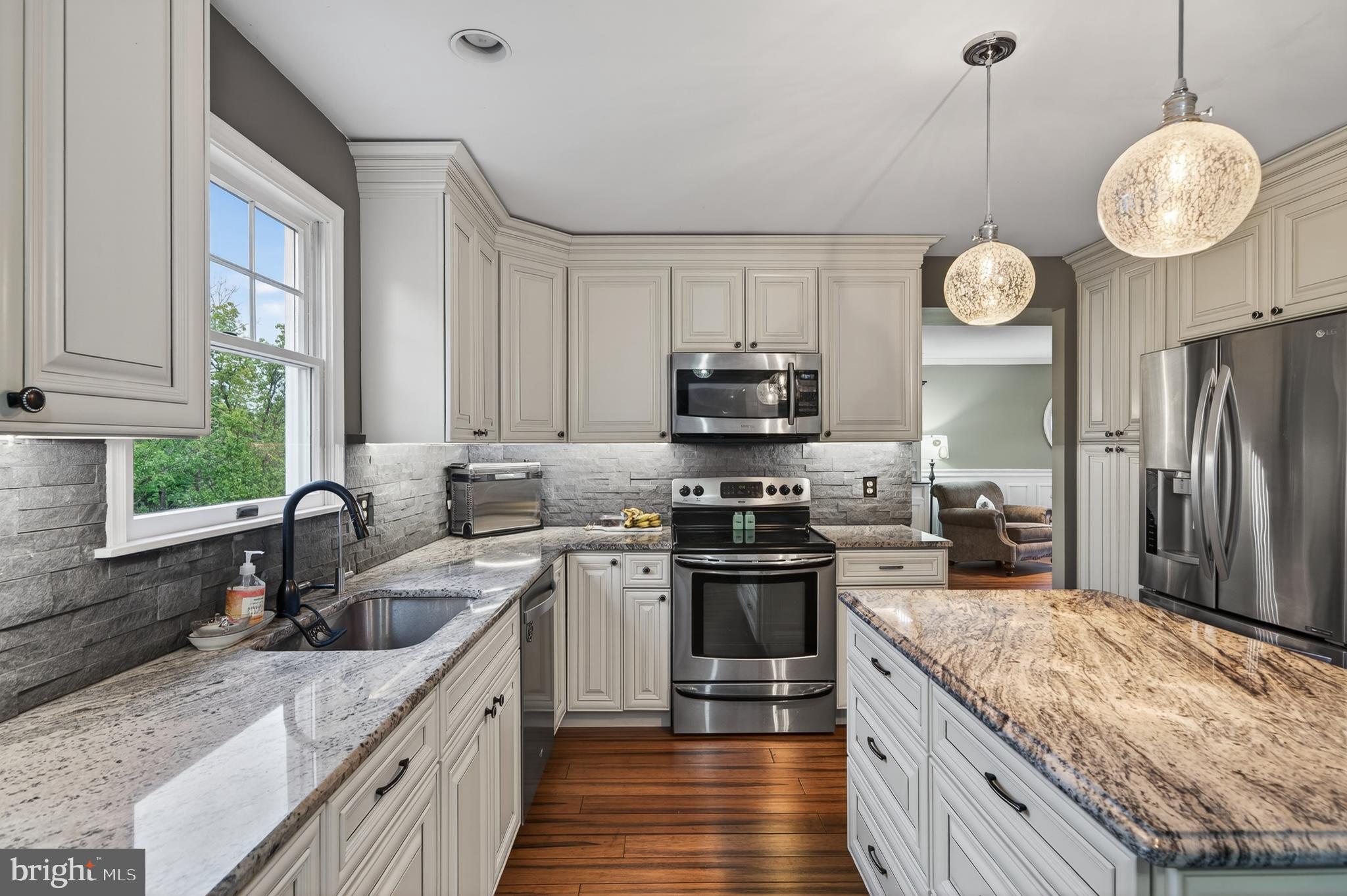 THE WOODLANDS - Residential