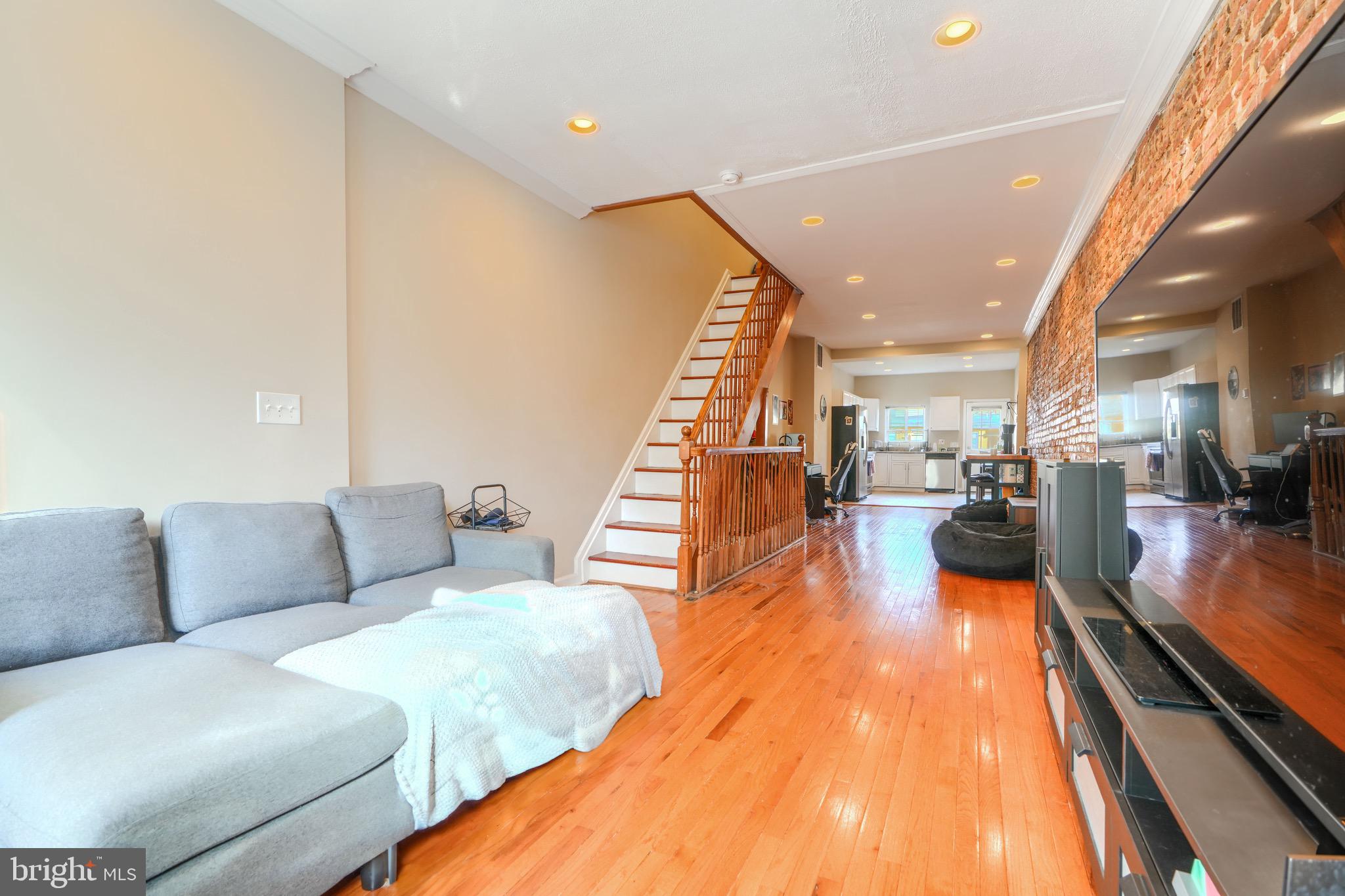 PIGTOWN HISTORIC DISTRICT - Residential Lease