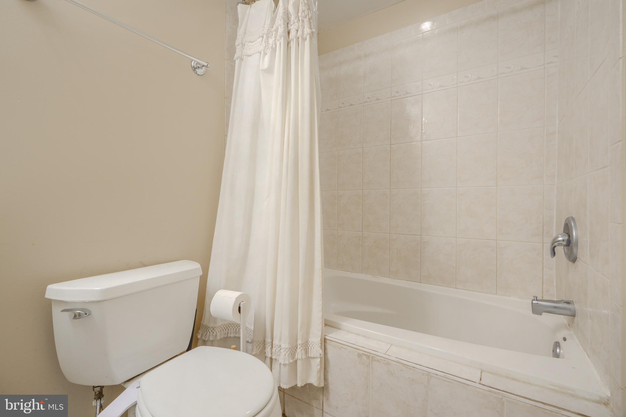 PIGTOWN HISTORIC DISTRICT - Residential Lease