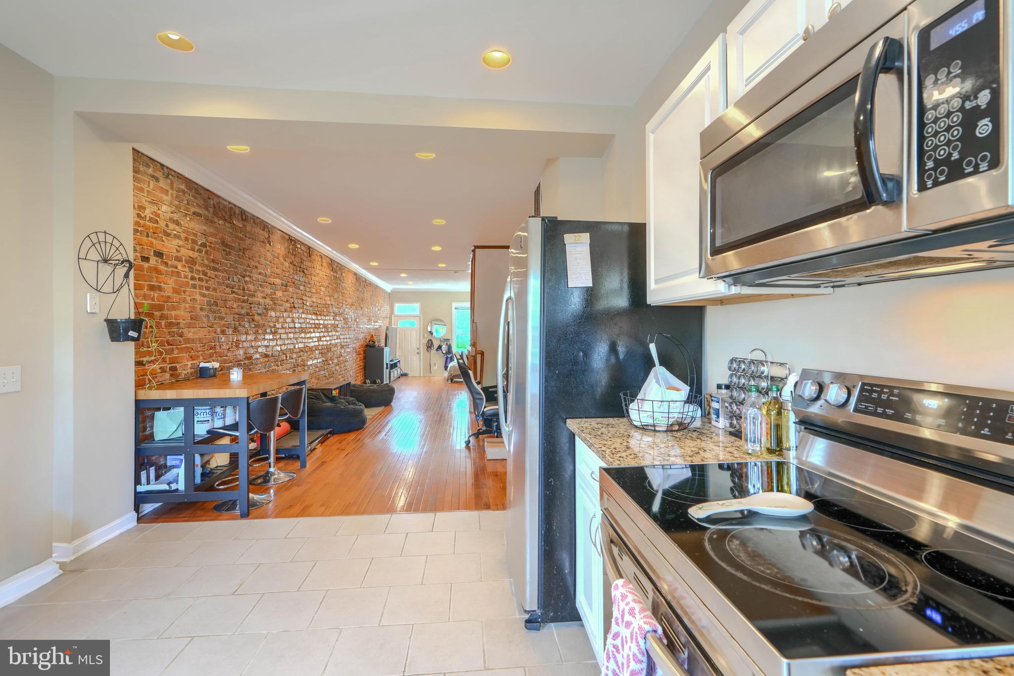 PIGTOWN HISTORIC DISTRICT - Residential Lease