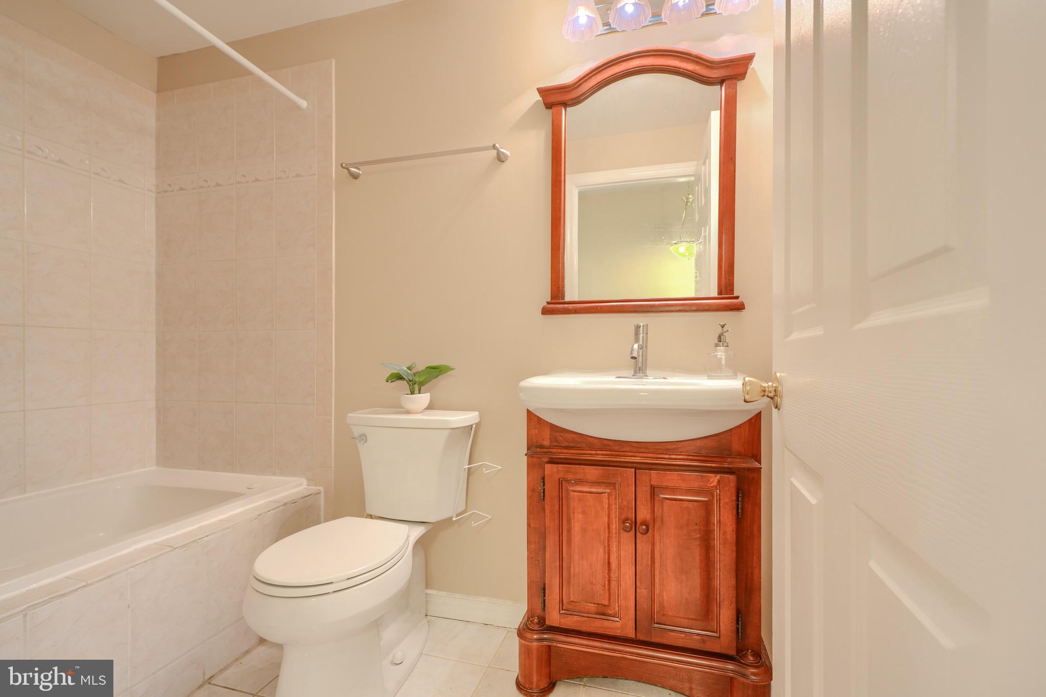 PIGTOWN HISTORIC DISTRICT - Residential Lease