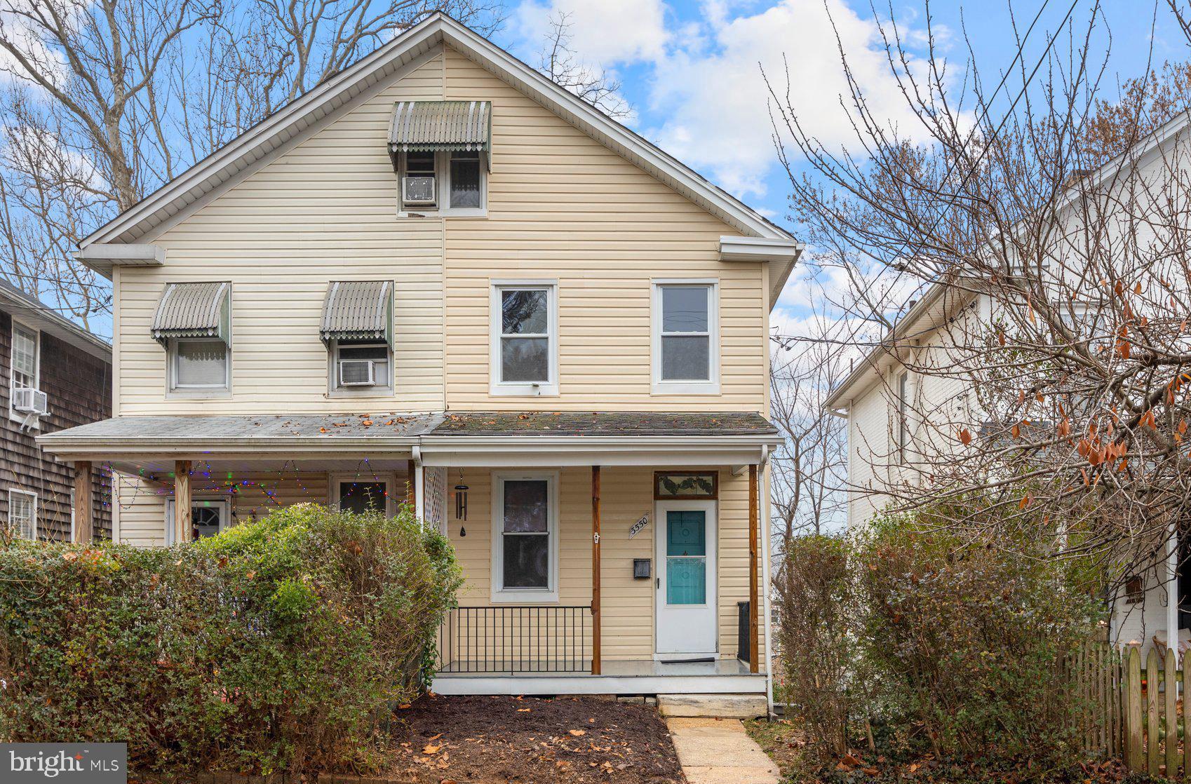 HAMPDEN HISTORIC DISTRICT - Residential Lease