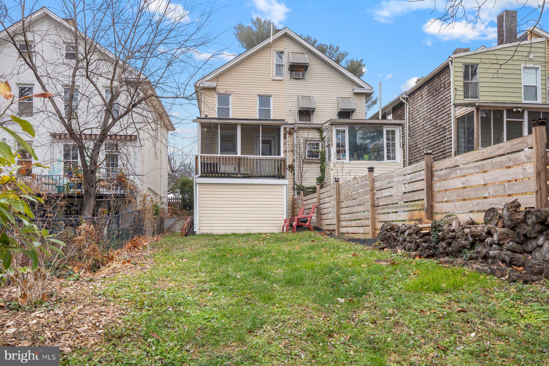 HAMPDEN HISTORIC DISTRICT - Residential Lease