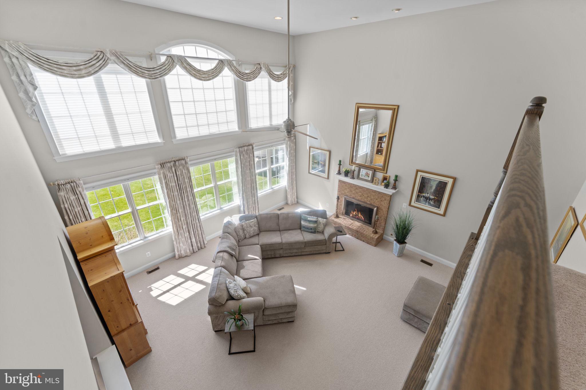 SOUTH RIDING - Residential