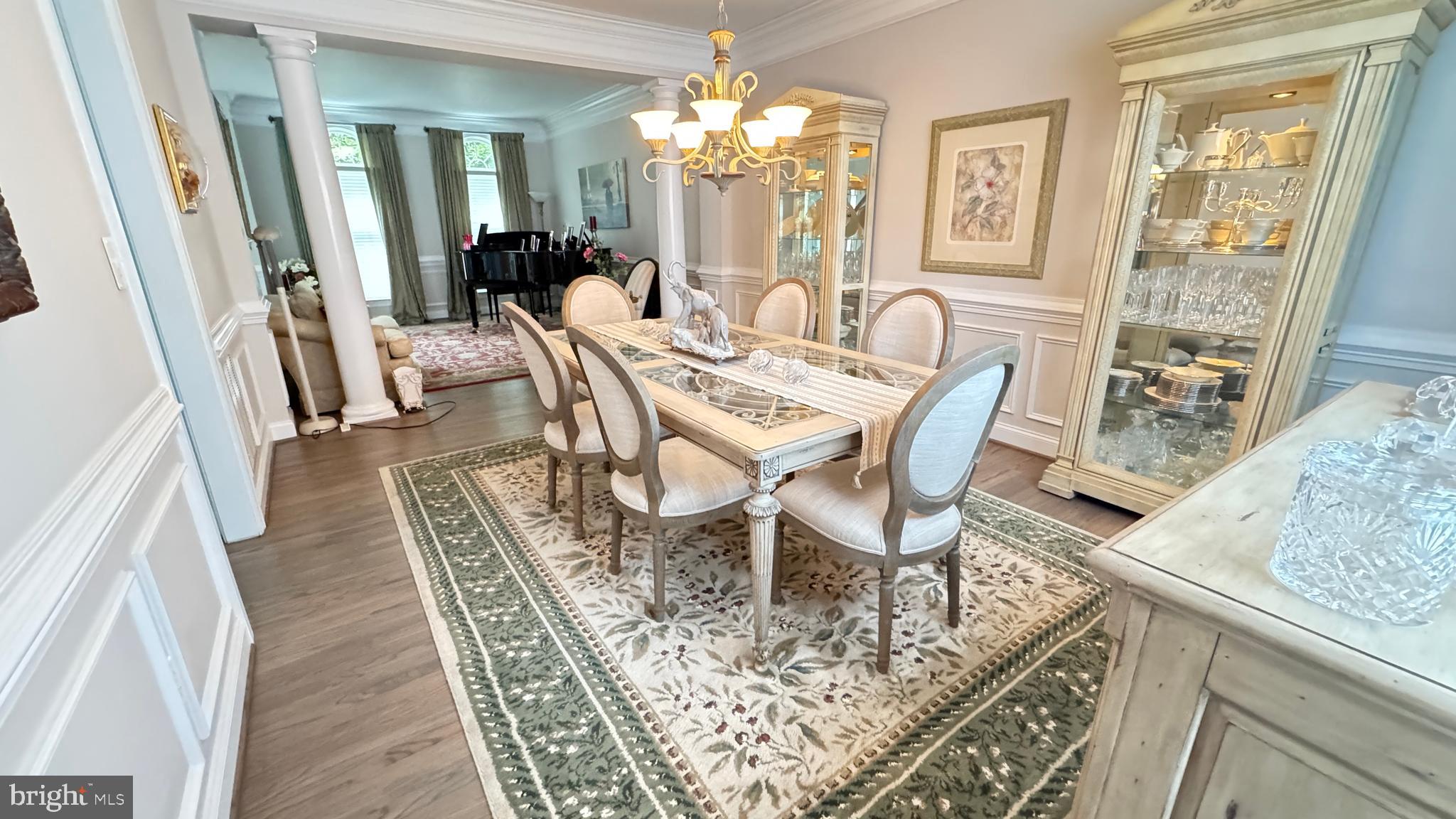 SOUTH RIDING - Residential