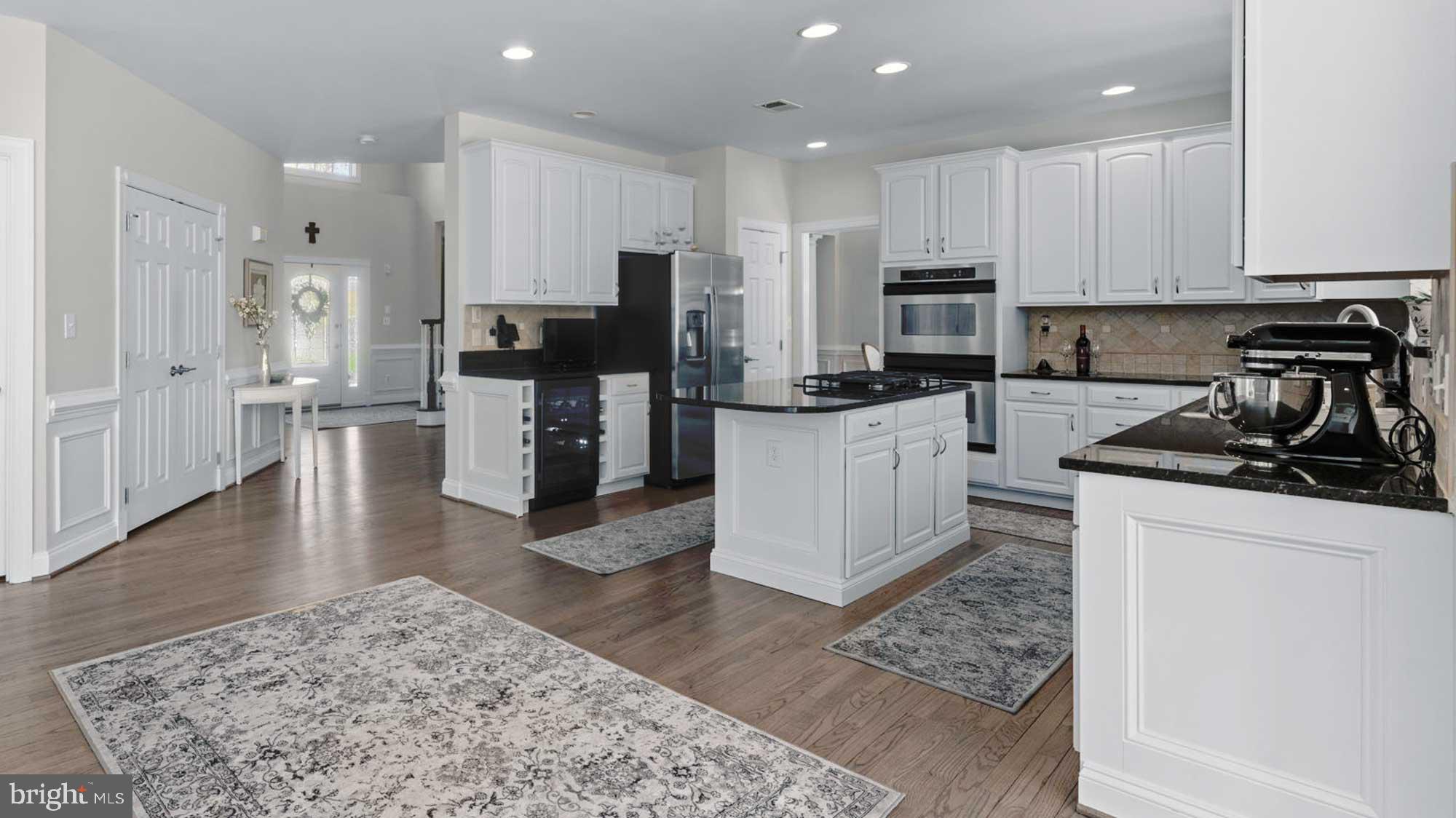 SOUTH RIDING - Residential