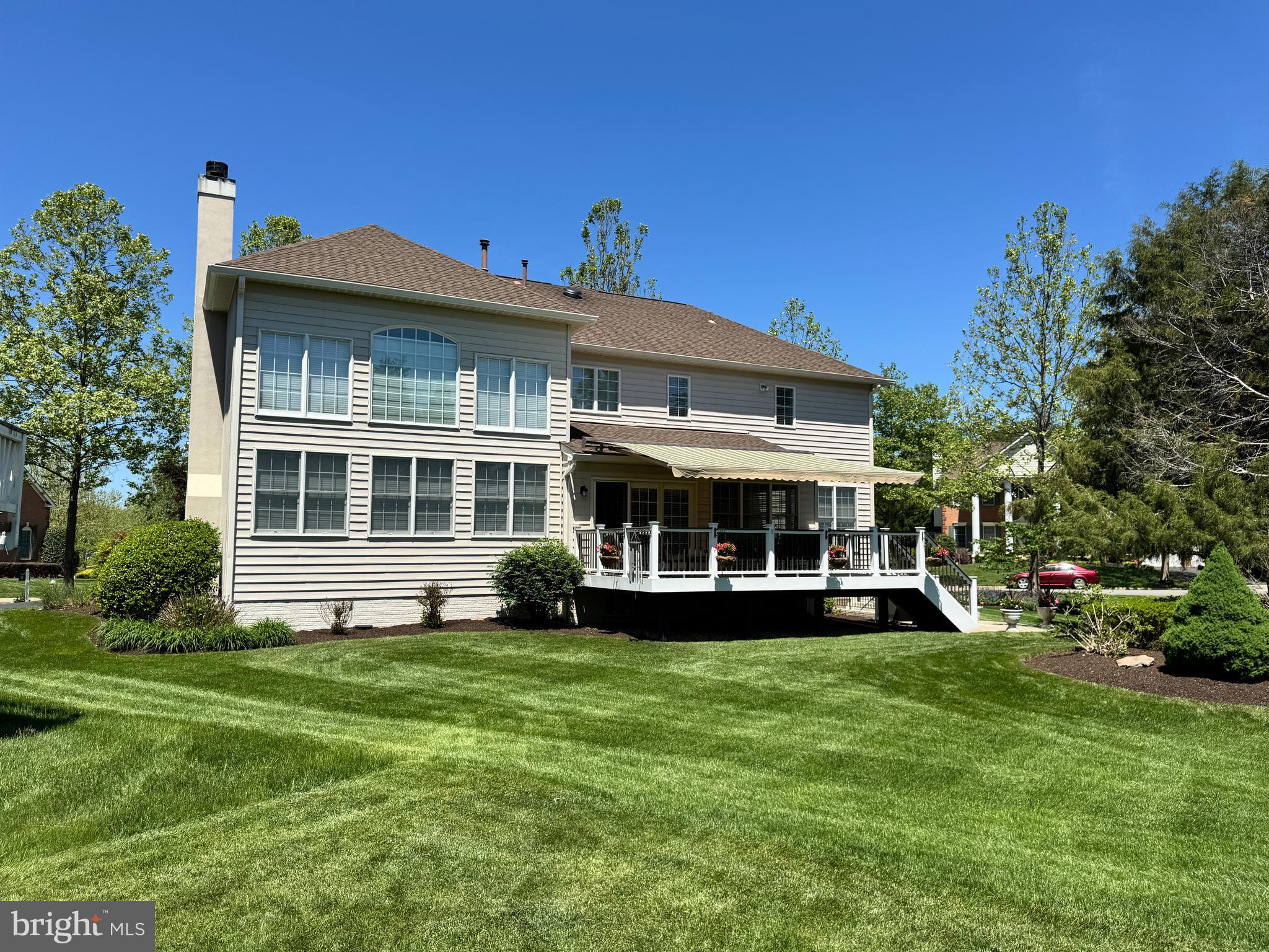 SOUTH RIDING - Residential