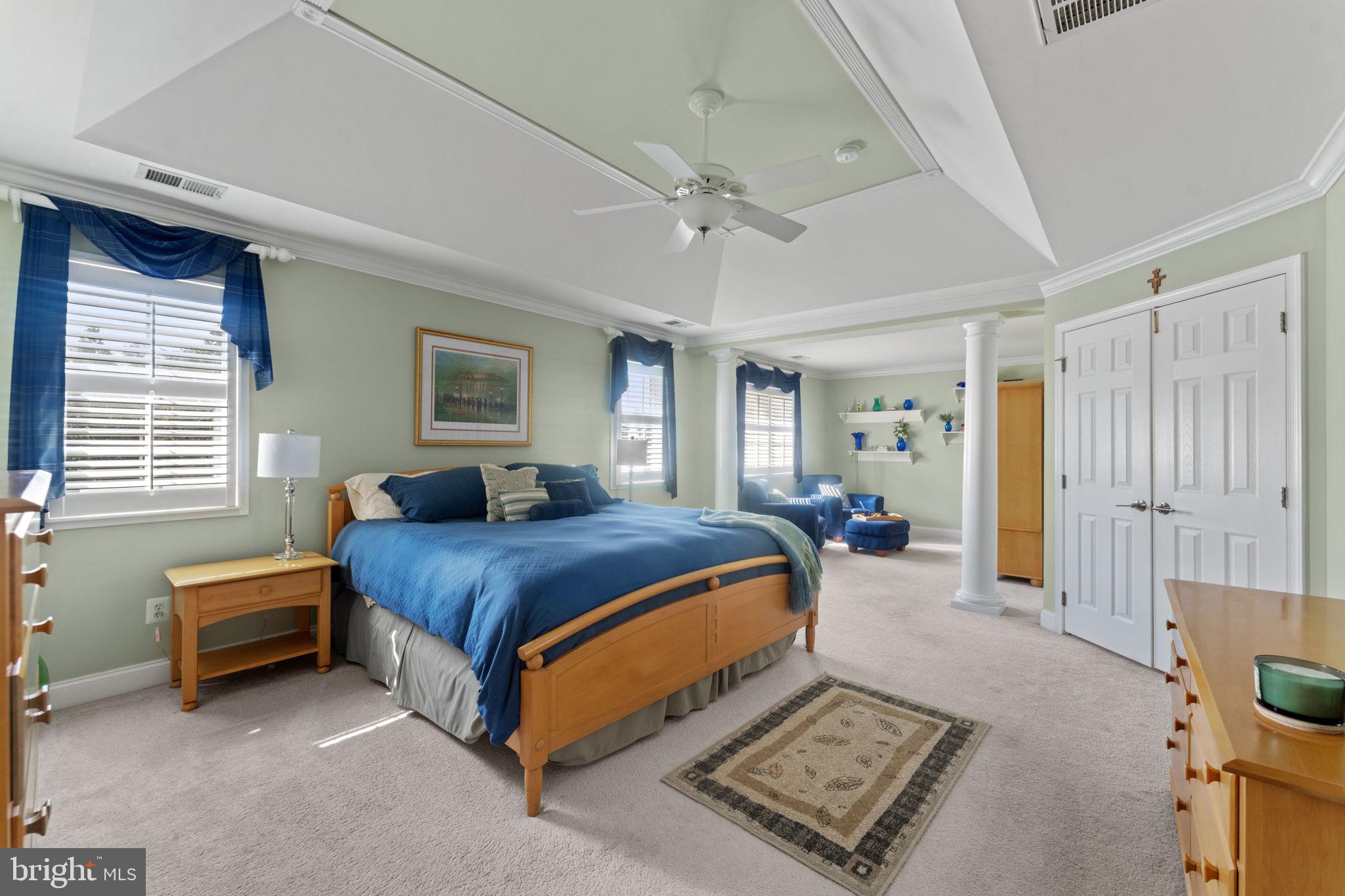 SOUTH RIDING - Residential