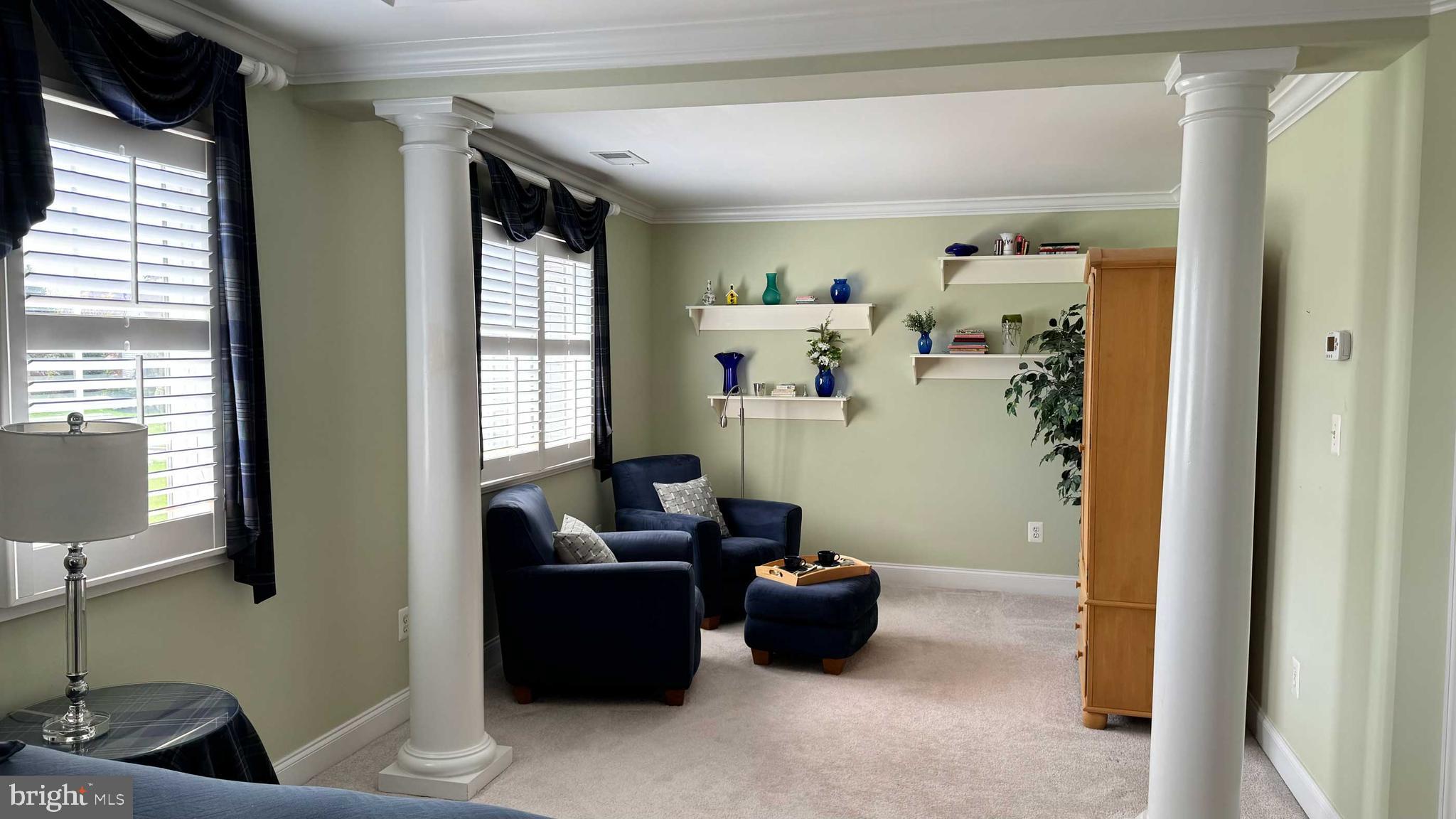 SOUTH RIDING - Residential