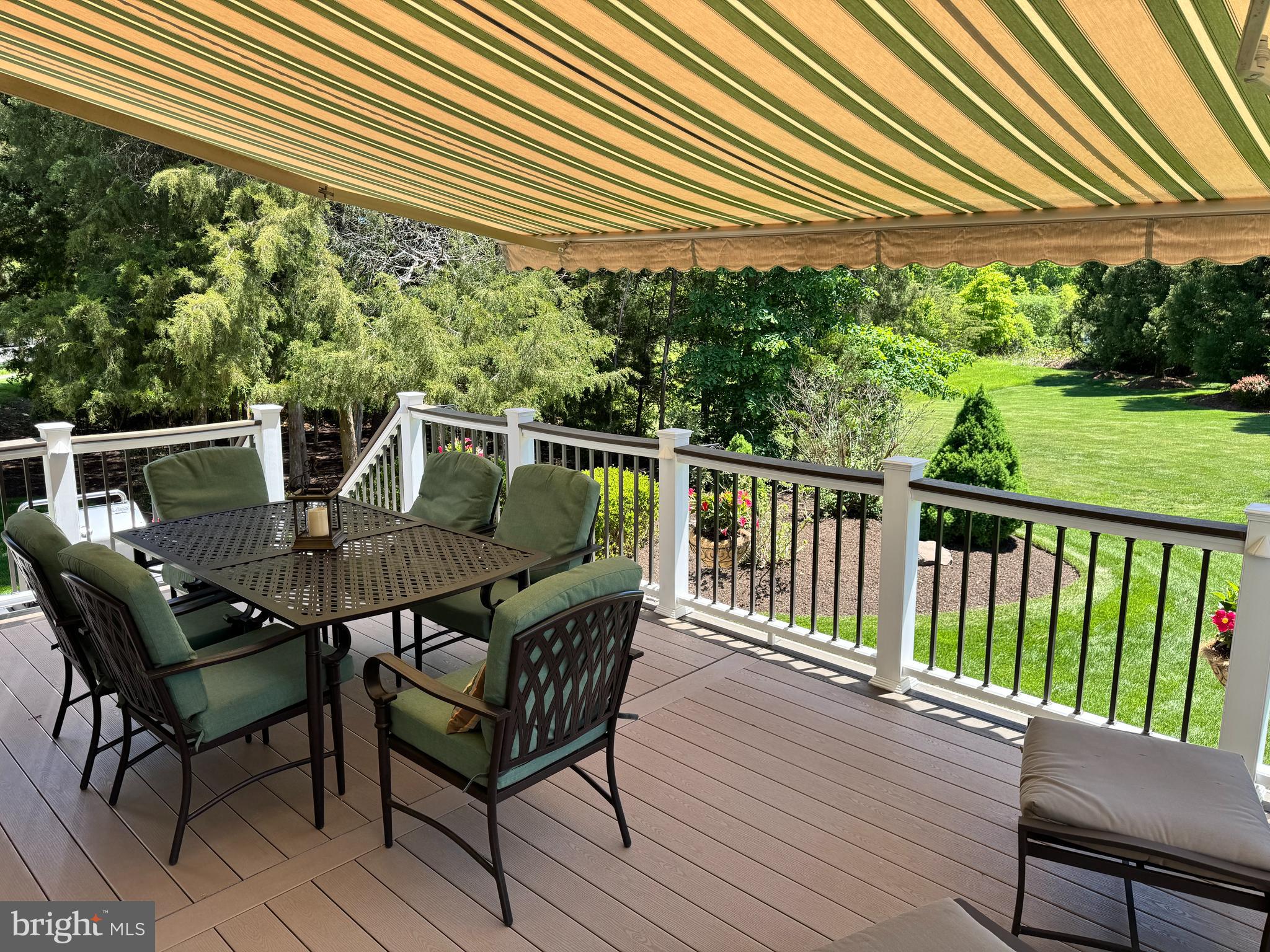 SOUTH RIDING - Residential