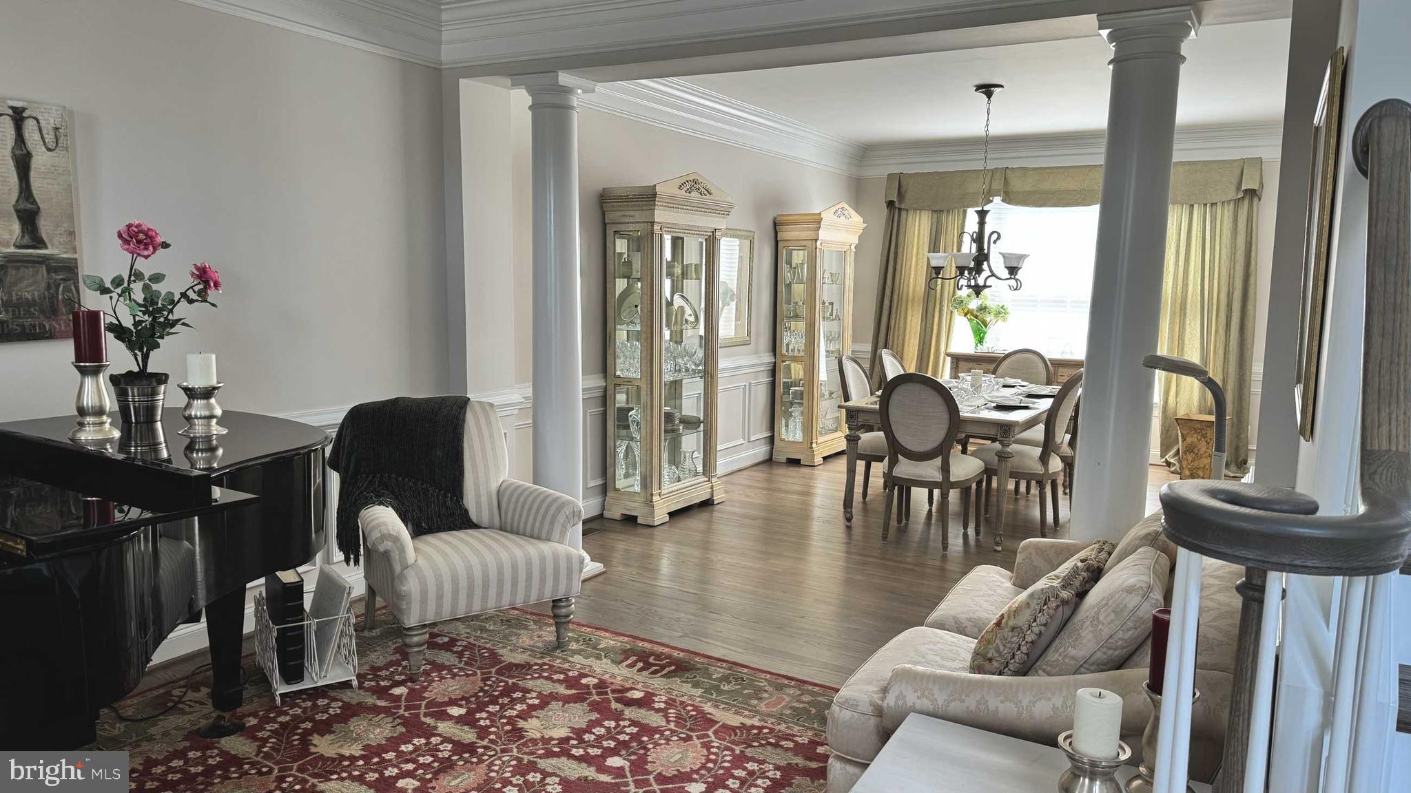 SOUTH RIDING - Residential