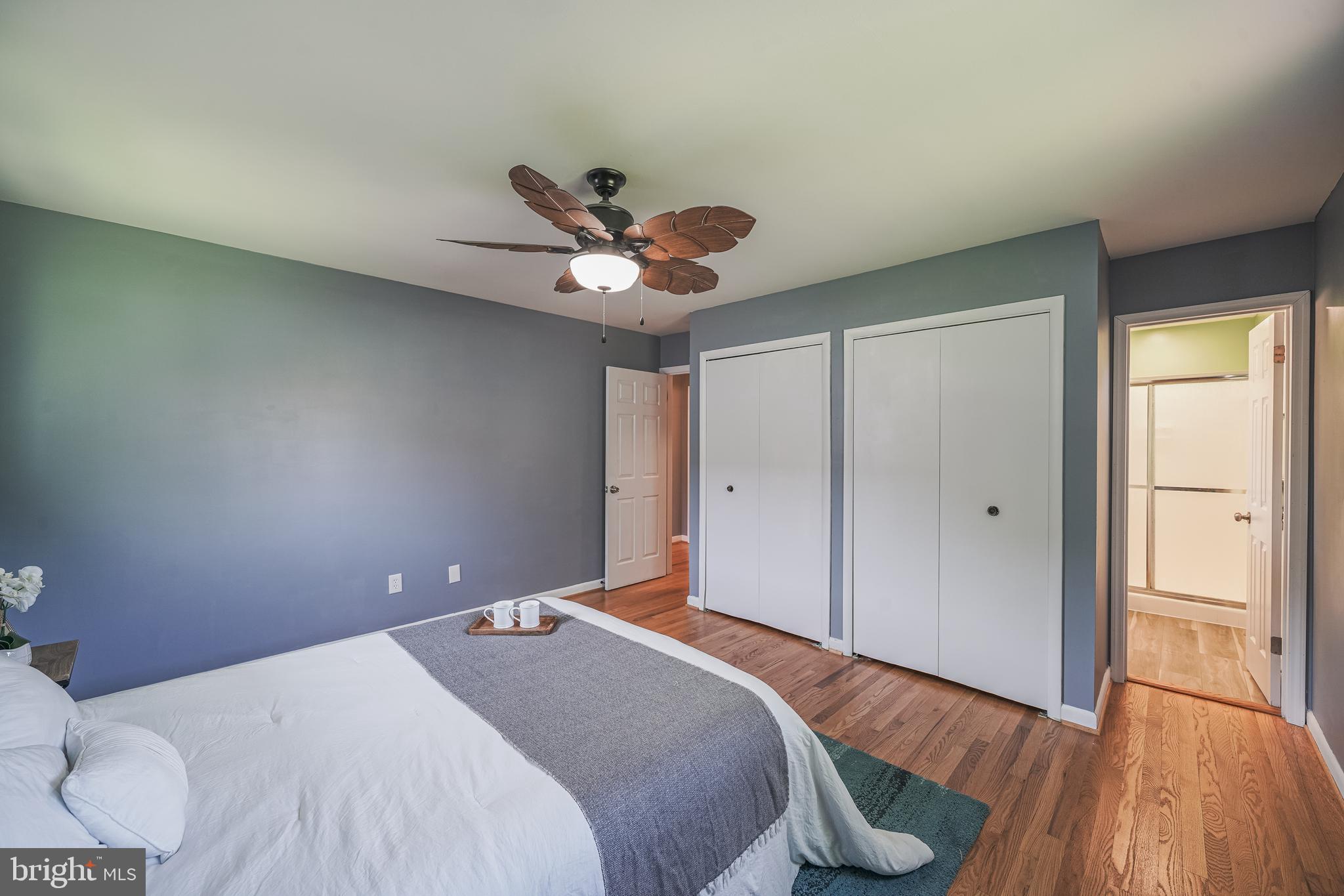 MONTROSE - Residential