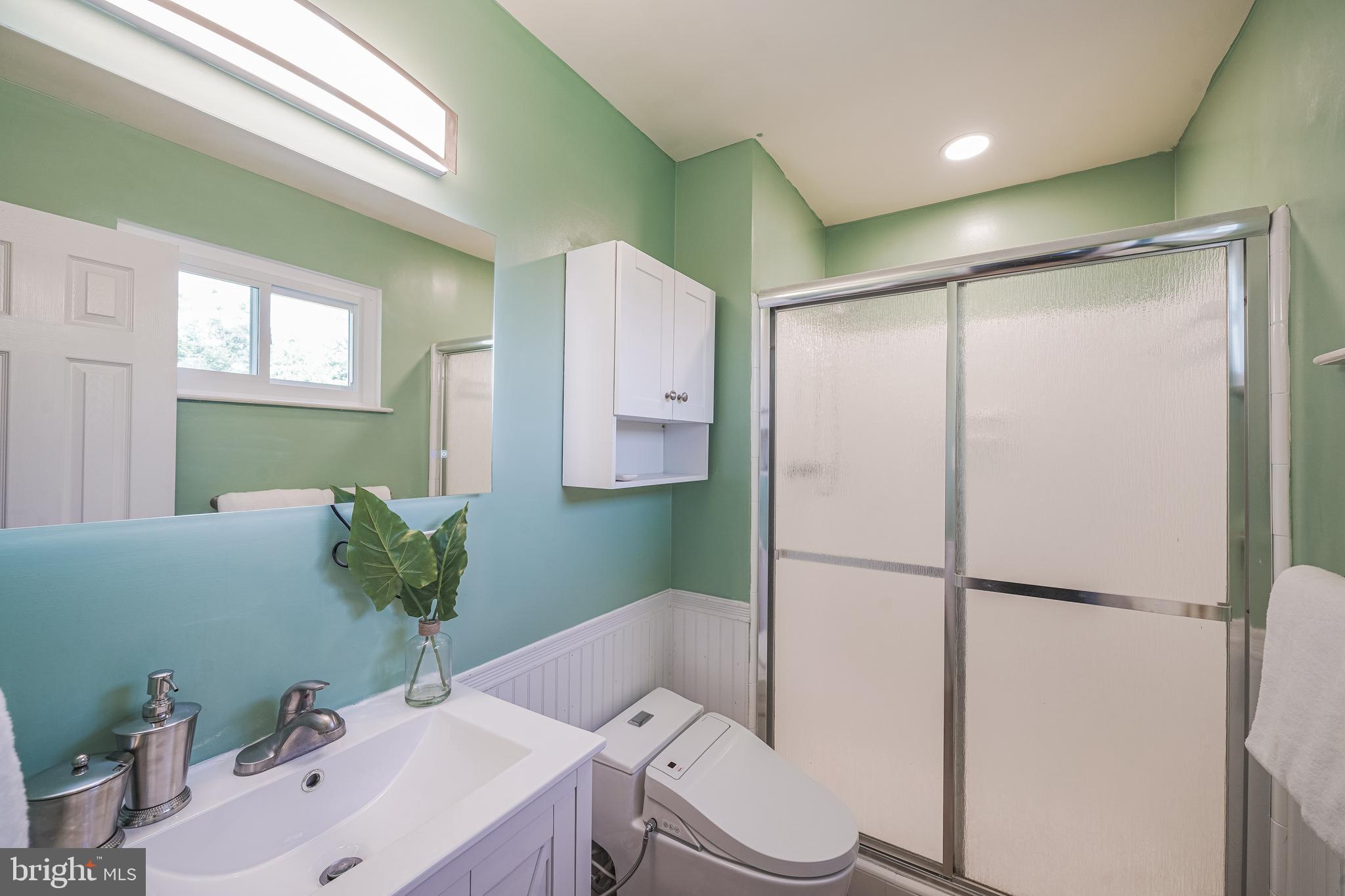 MONTROSE - Residential