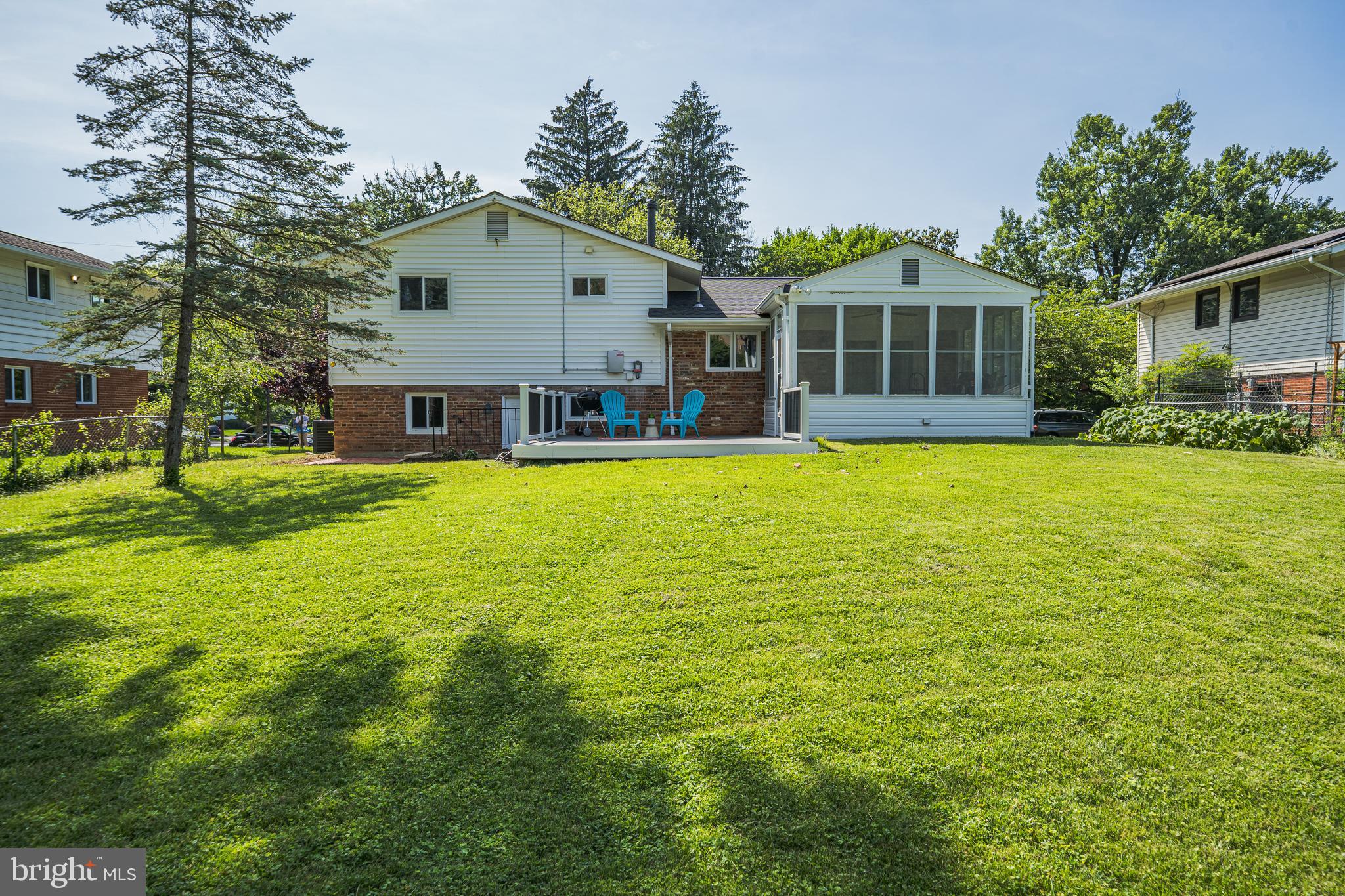 MONTROSE - Residential