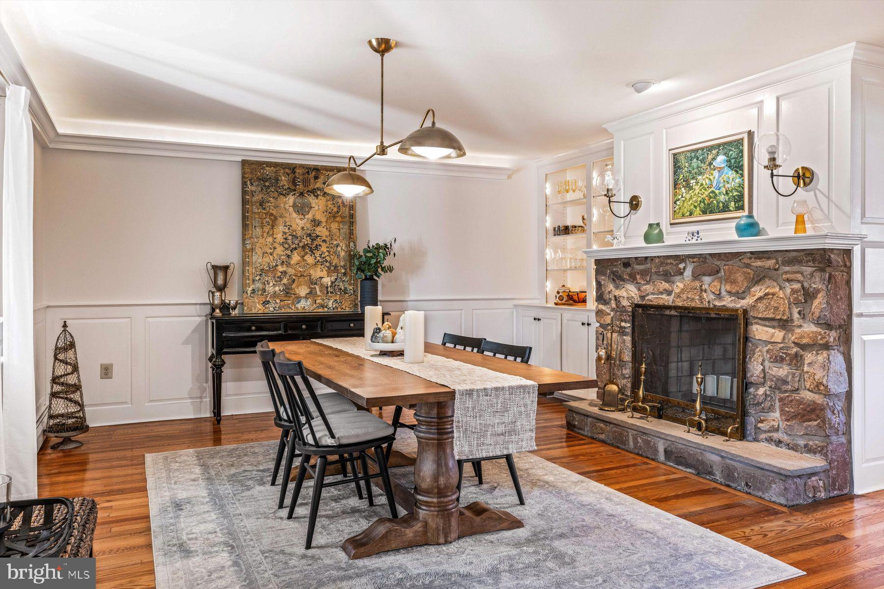 STONE MOUNT @ JERI - Residential