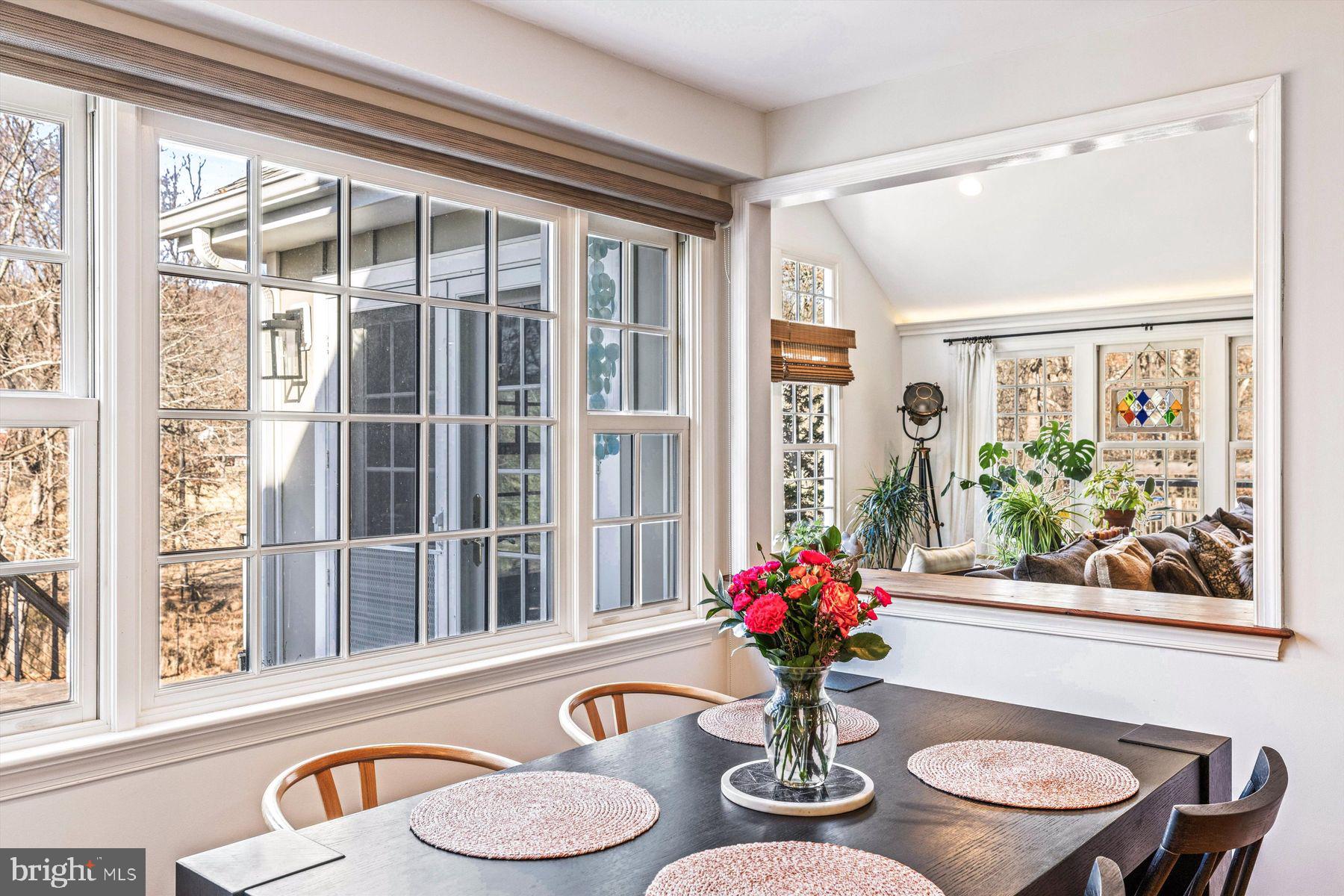 STONE MOUNT @ JERI - Residential