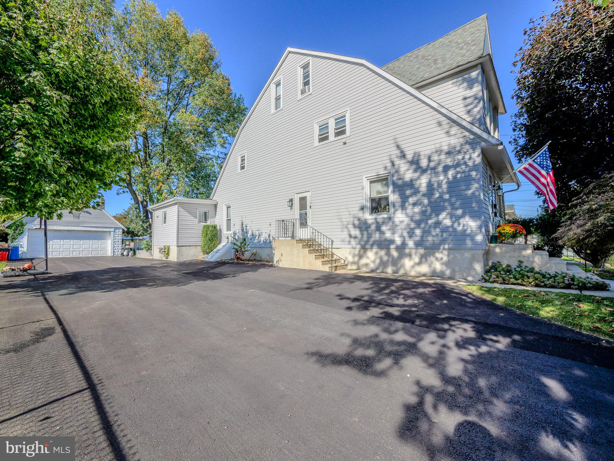 128 ISABEL AVENUE