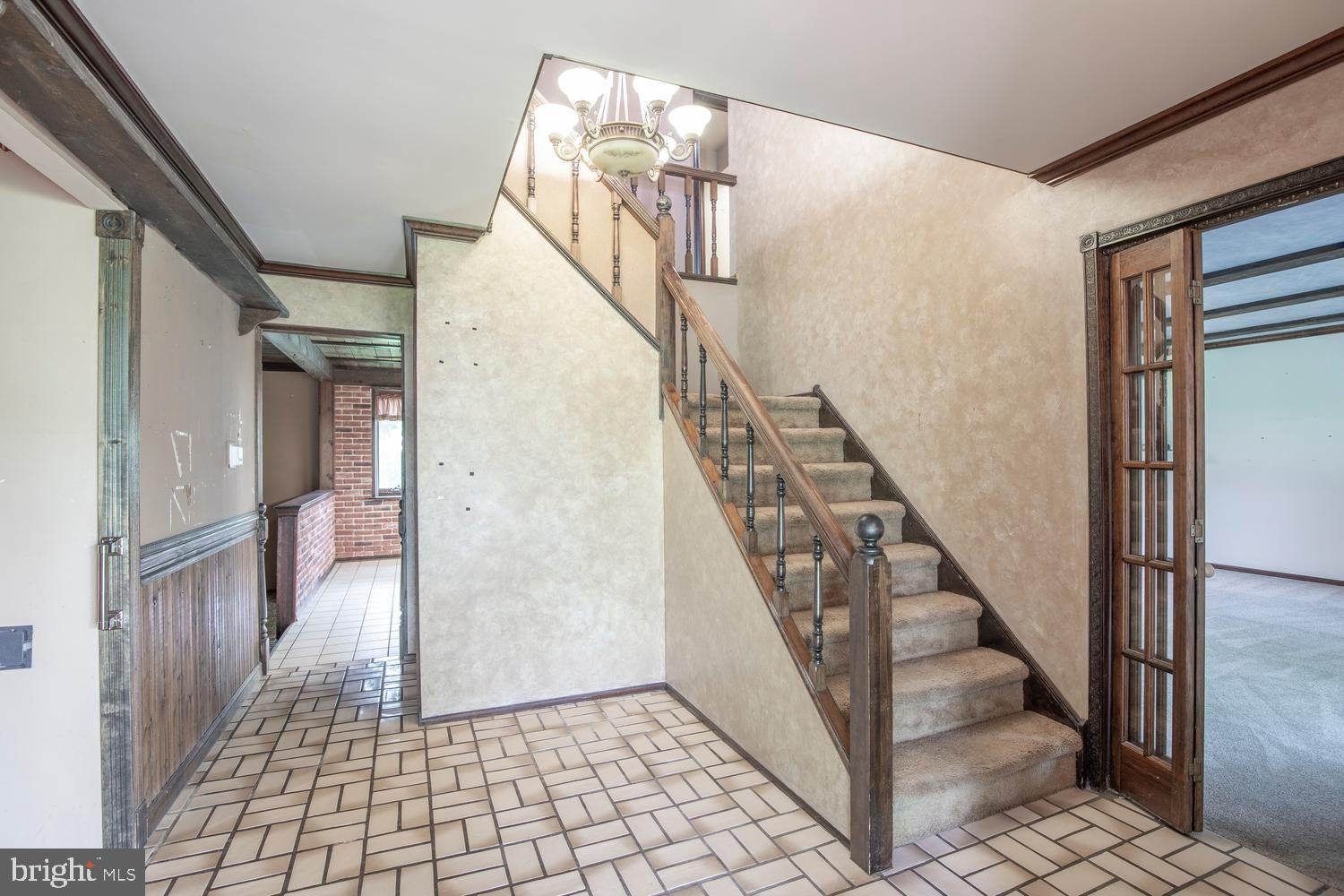 87 EAGLE MOUNT DRIVE