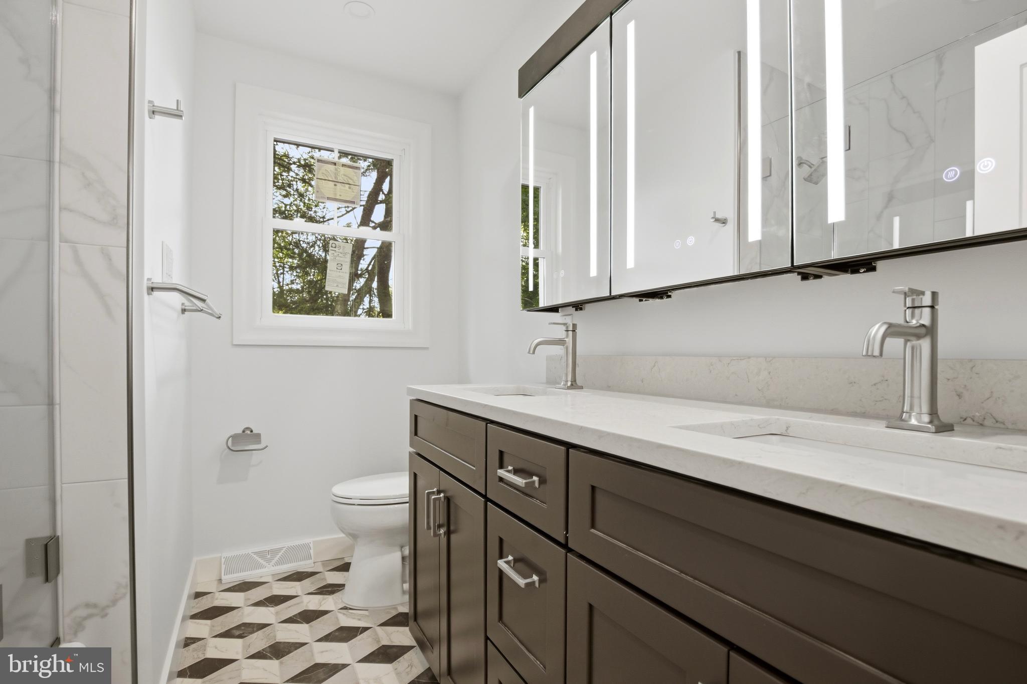 MAPLEWOOD - Residential