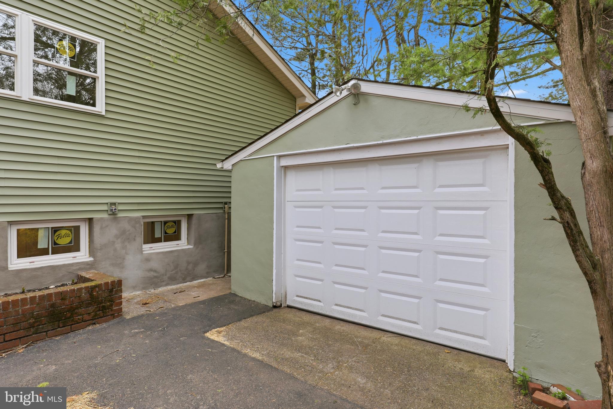 MAPLEWOOD - Residential