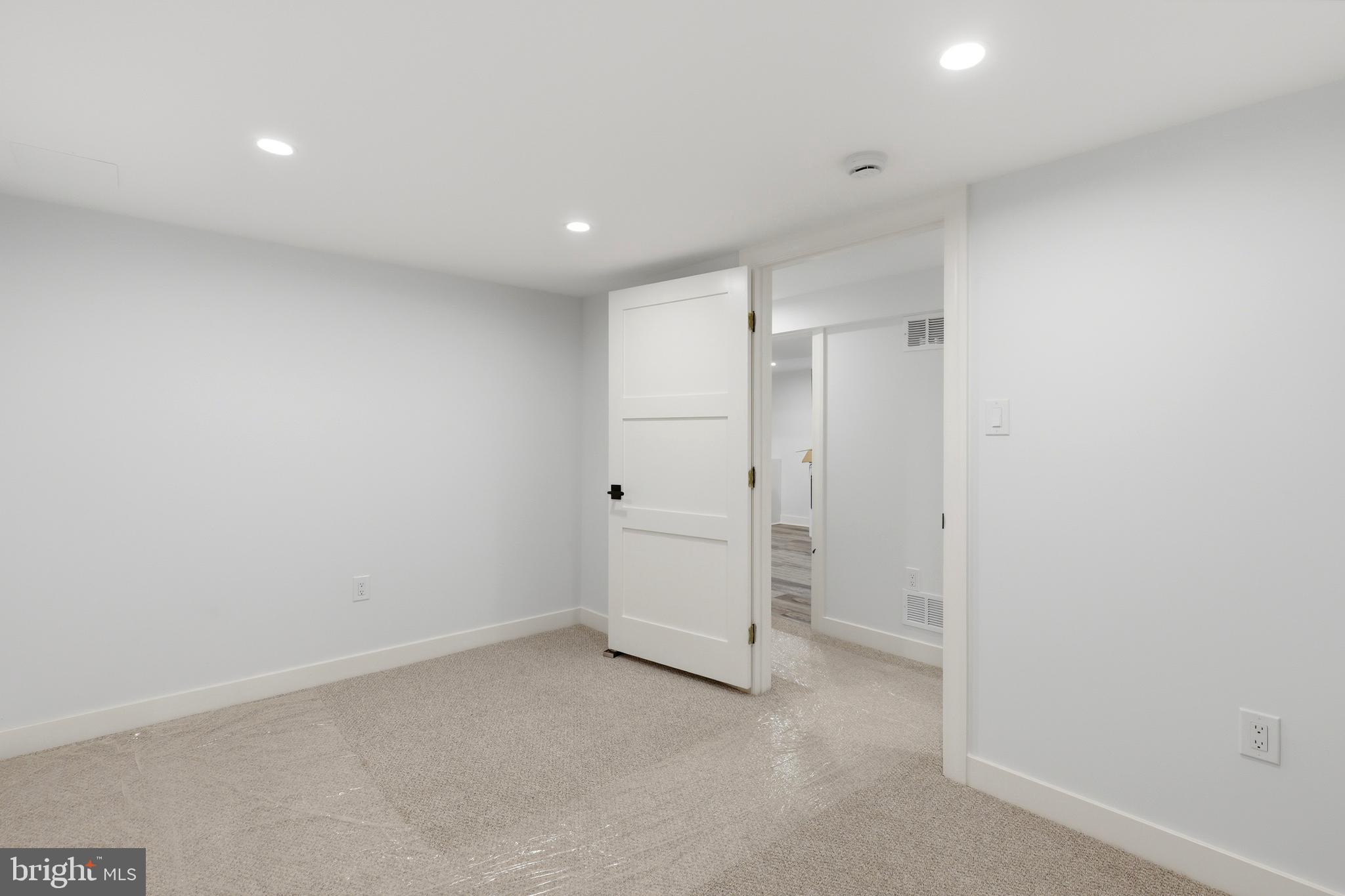 MAPLEWOOD - Residential