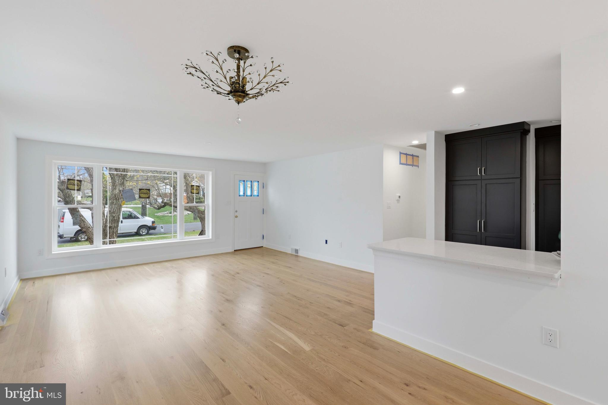 MAPLEWOOD - Residential