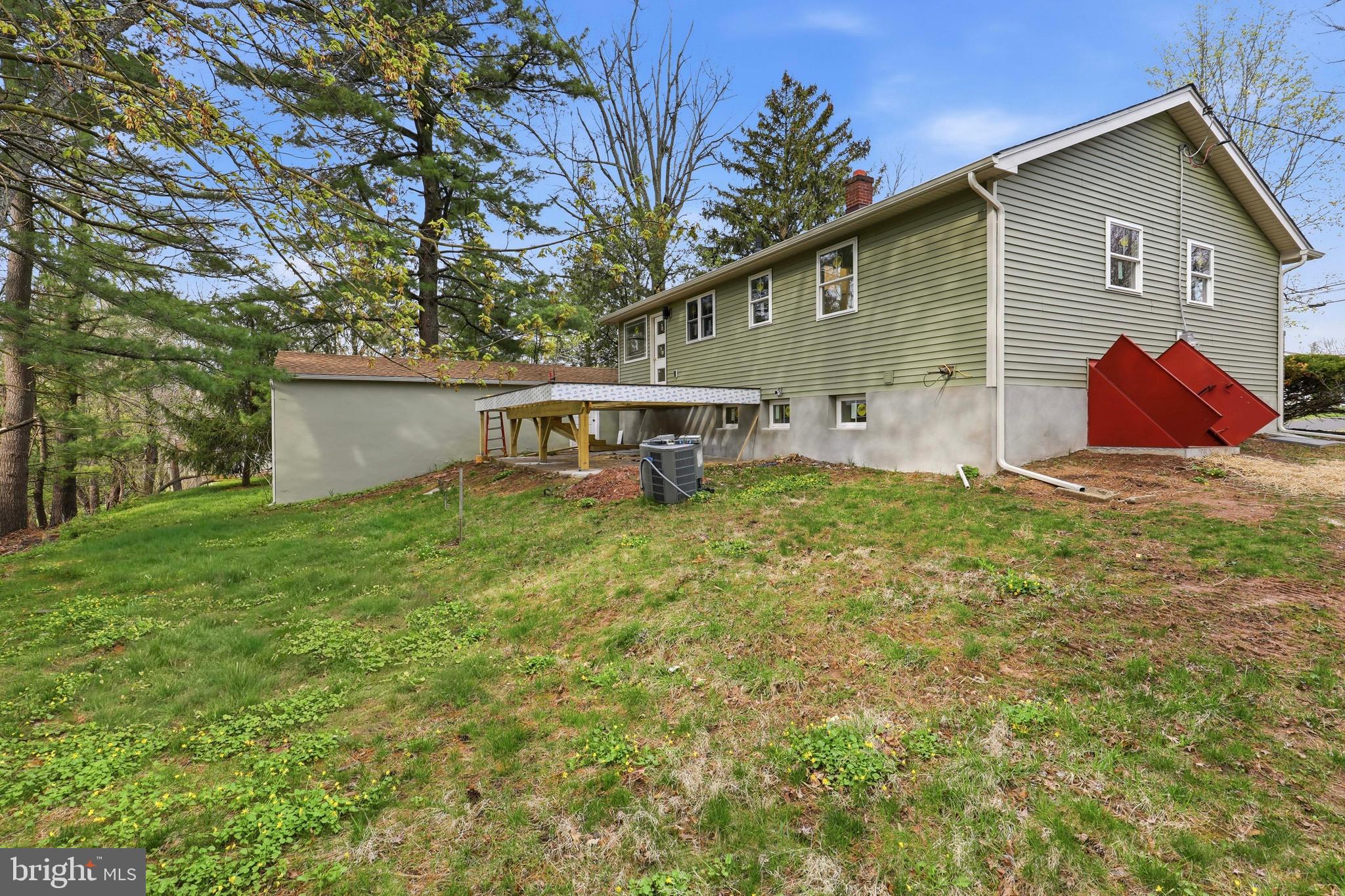 MAPLEWOOD - Residential