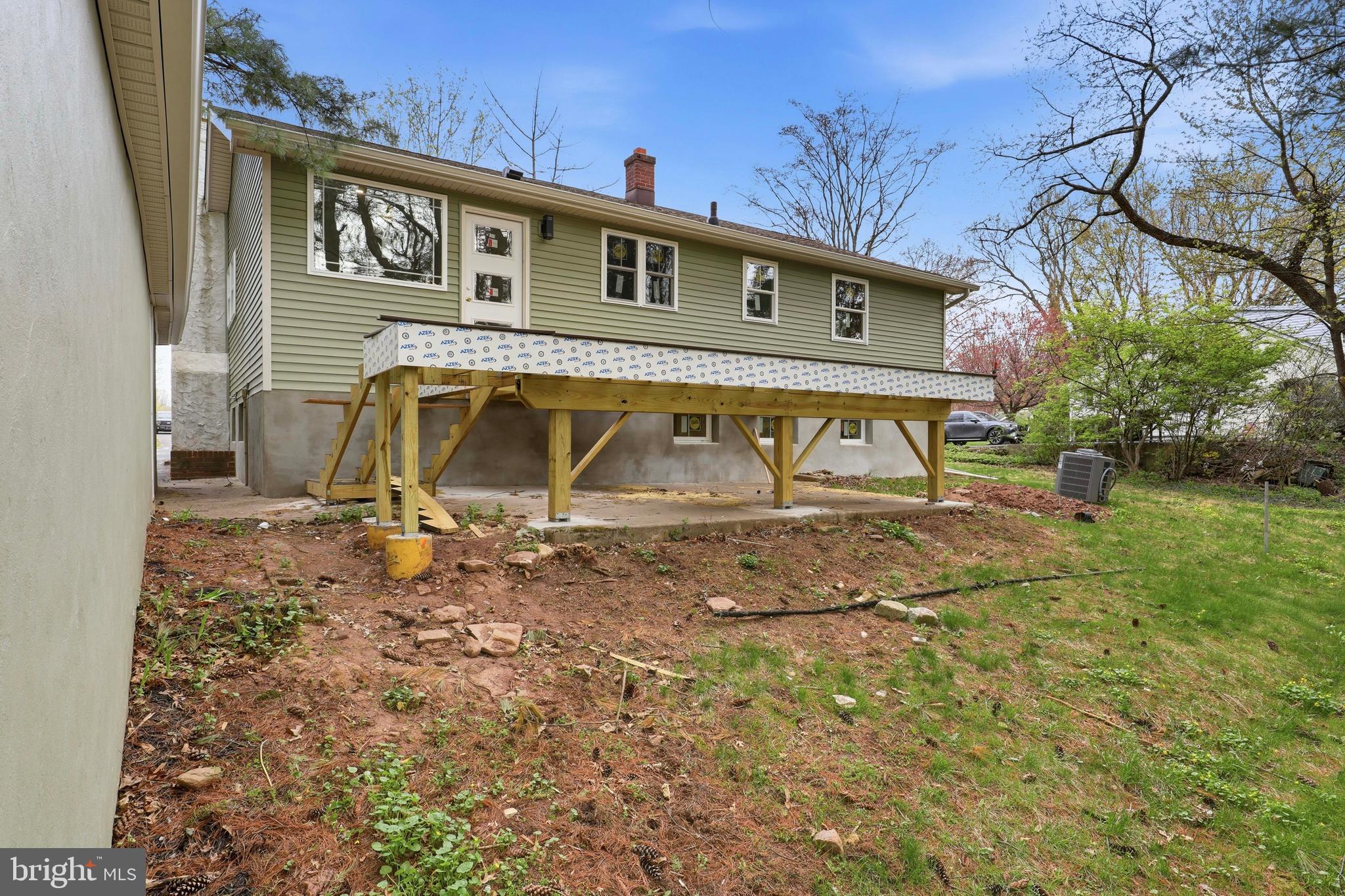 MAPLEWOOD - Residential