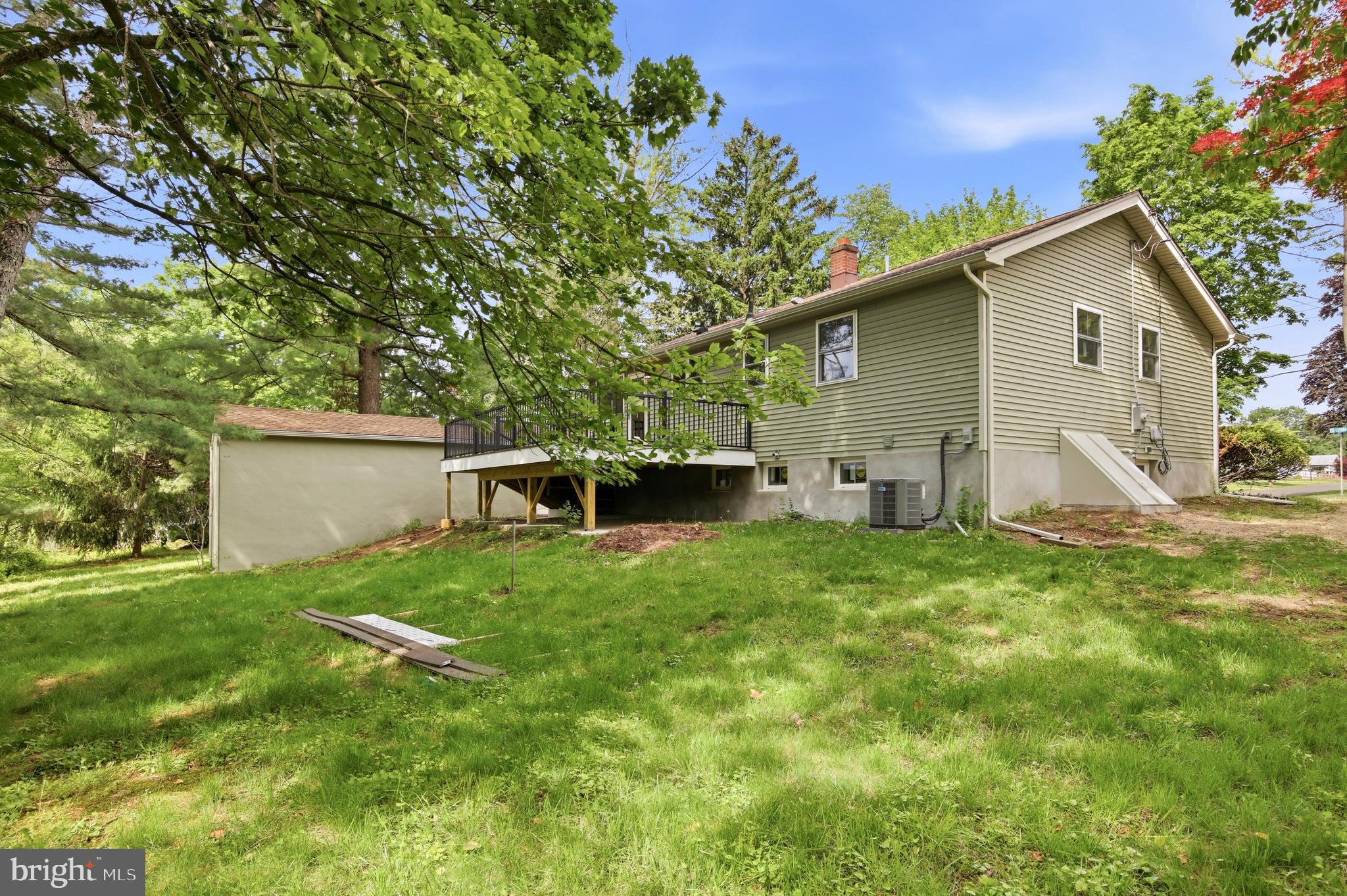 MAPLEWOOD - Residential