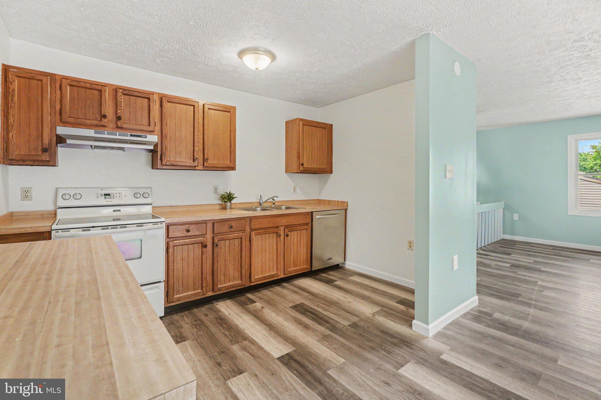 295 JUNIPER DRIVE