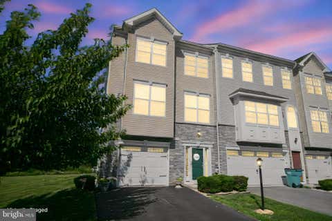 Townhouse For Sale - 10367 Lantern Lane<br/> HAGERSTOWN, MD 21740