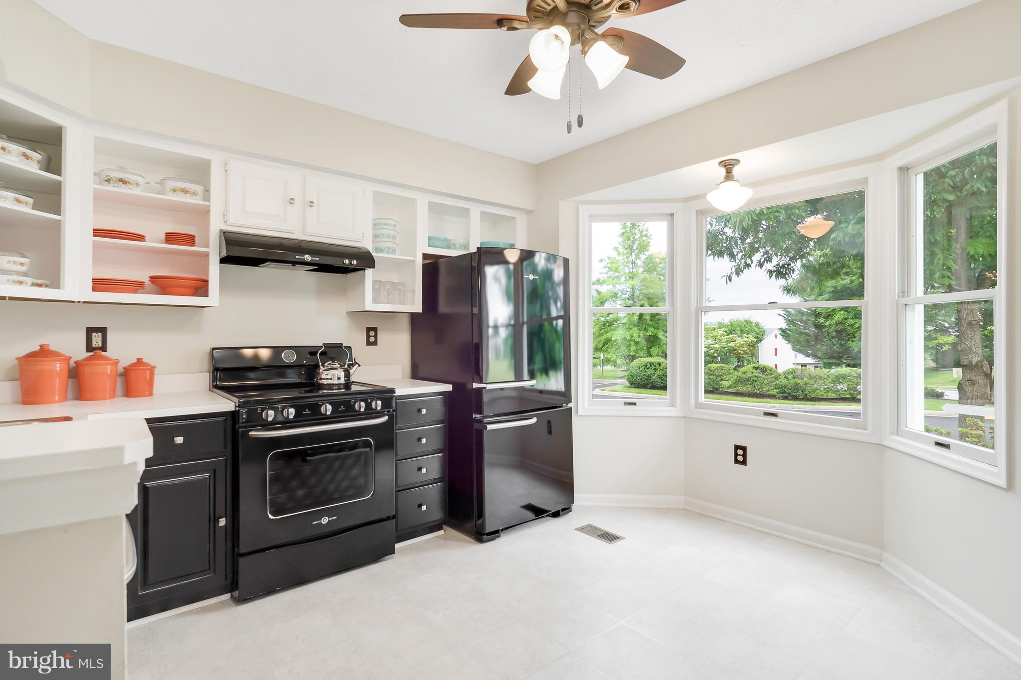 BALLENGER CREEK MEADOWS - Residential