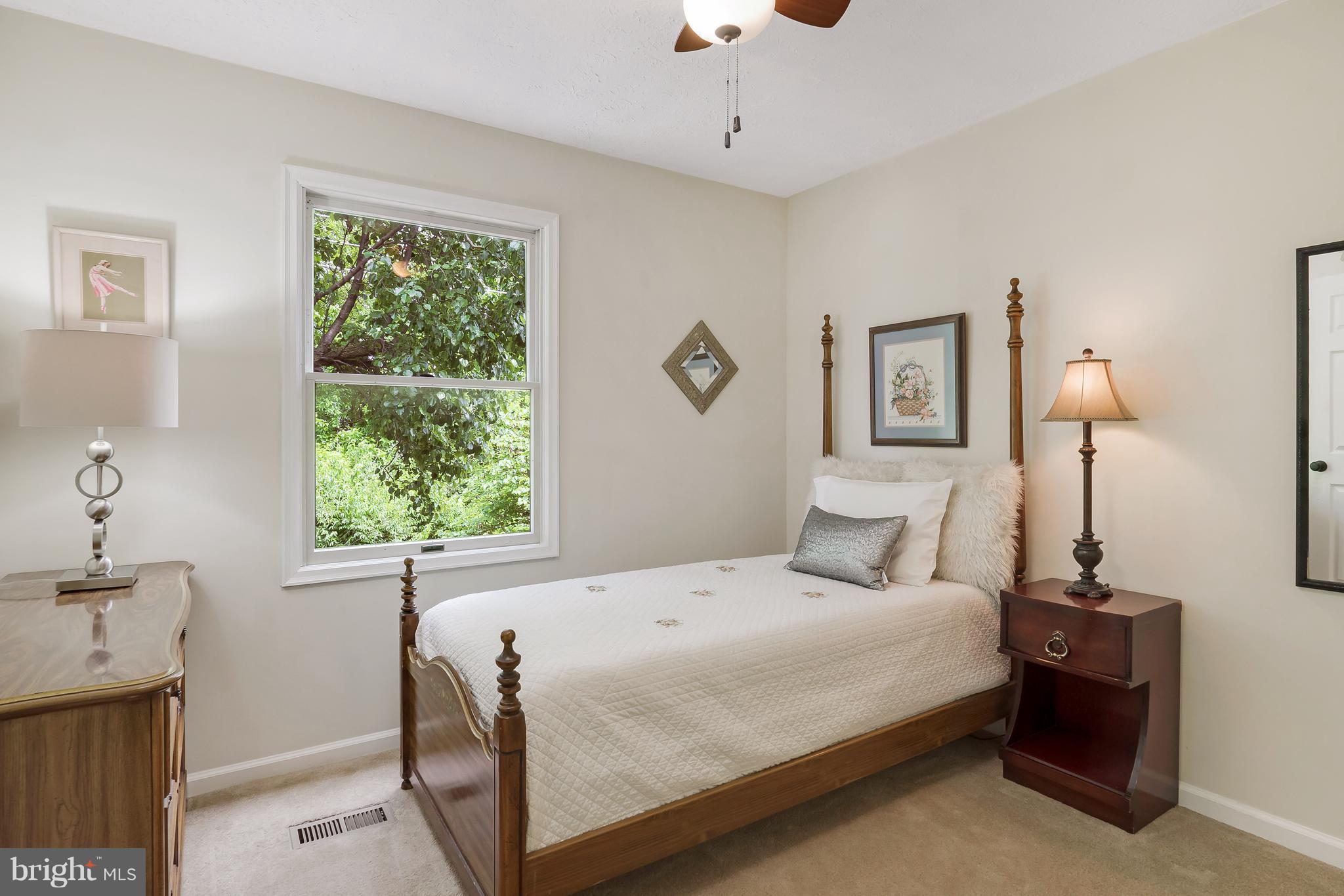 BALLENGER CREEK MEADOWS - Residential