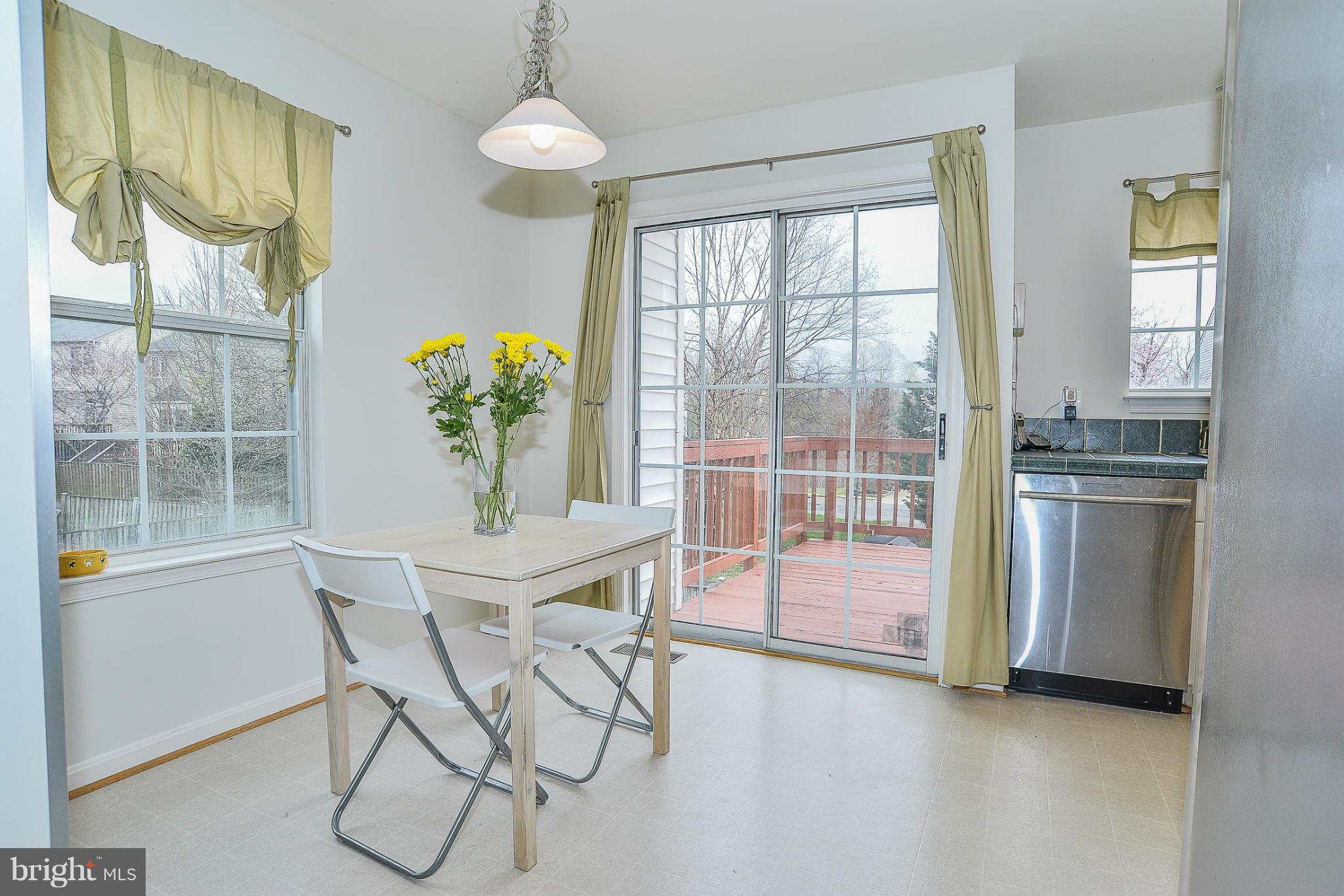 GREEN TRAILS - Residential Lease