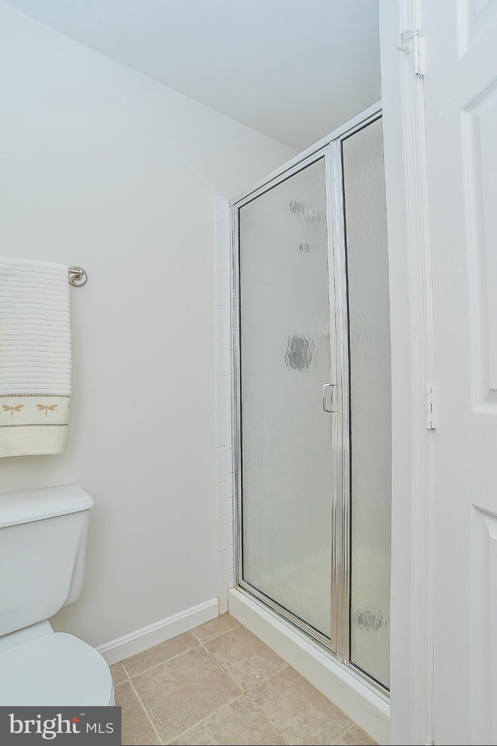 GREEN TRAILS - Residential Lease