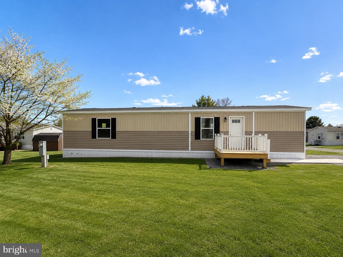 CASTLE HILL MHP - Residential