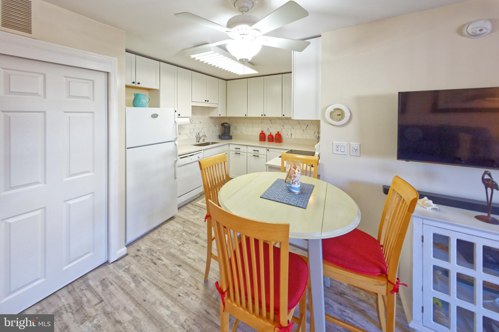 CLUB OCEAN VILLAS I - Residential