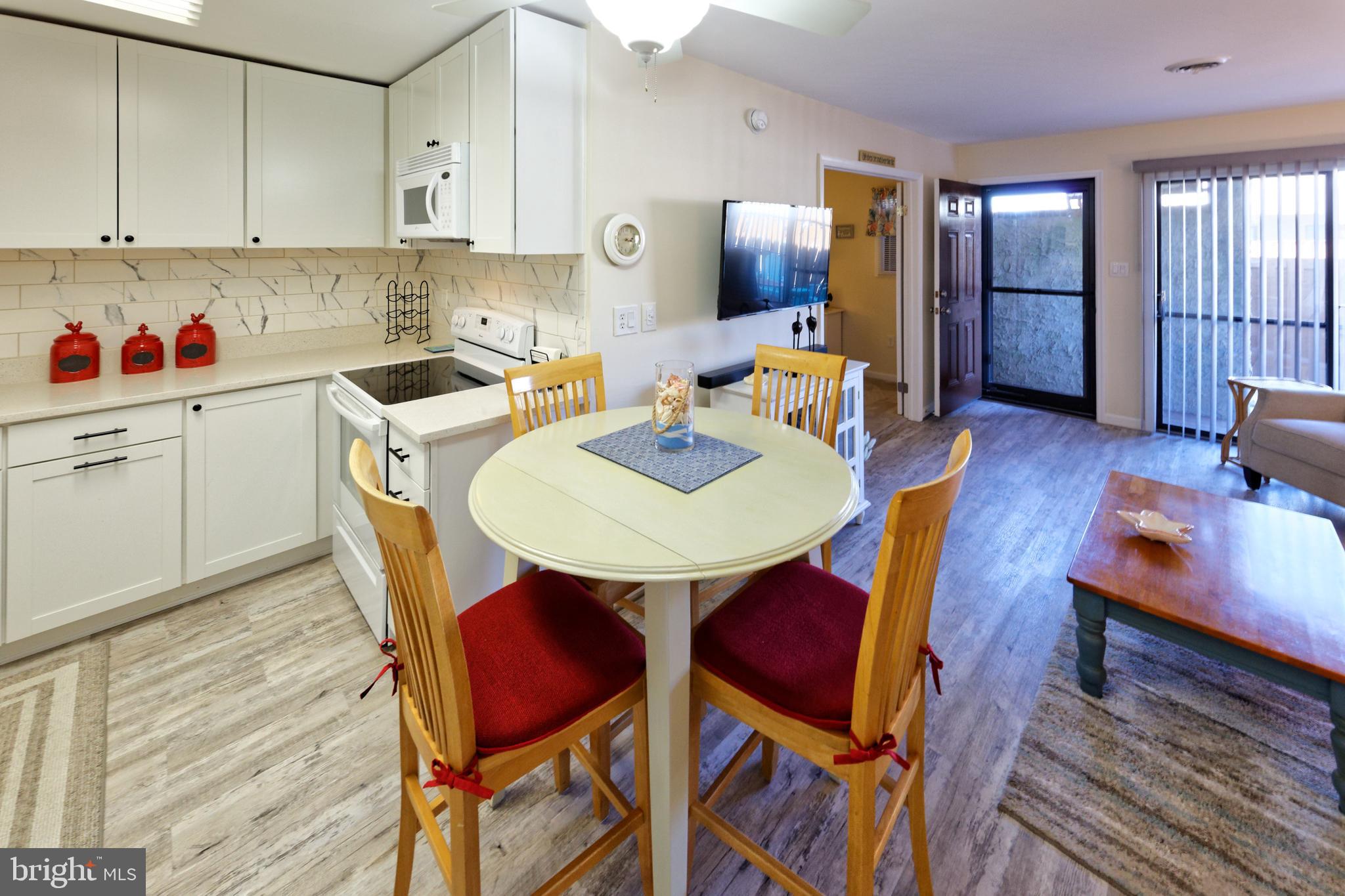 CLUB OCEAN VILLAS I - Residential